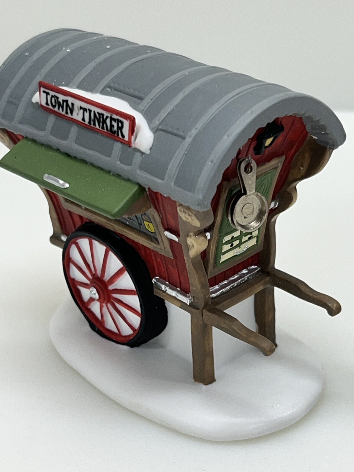 Dept 56 Town Tinker Heritage Village Collection 5646-4 Set Of 2