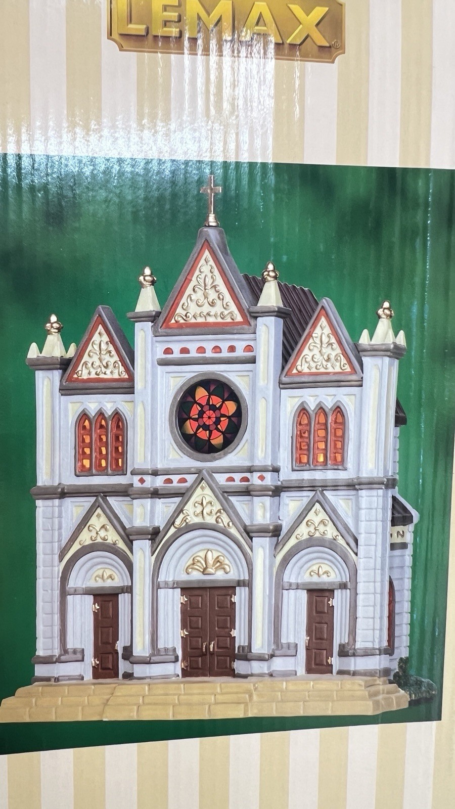 Lemax Caddington Village “French Cathedral” 25403 Retired 2012 Excellent !