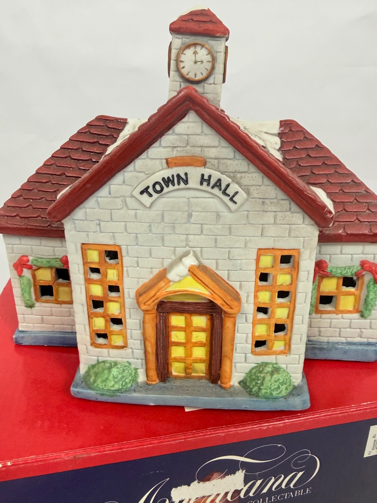VTG Americana Porcelain Collectable Chritmas Light Up Court House 1991