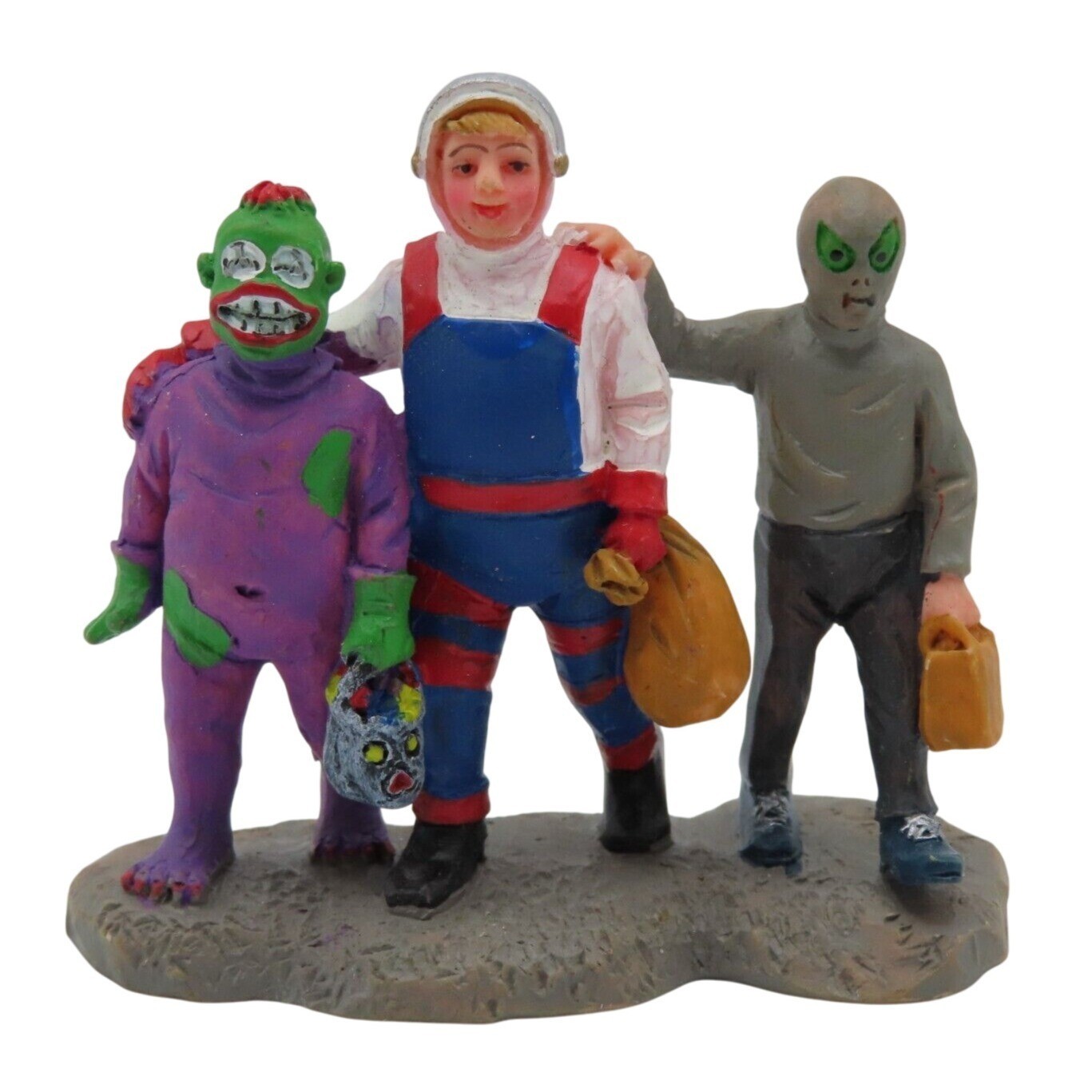 Lemax Spaceman and Two Aliens 32667 Spooky Town Trick Treater Halloween Village