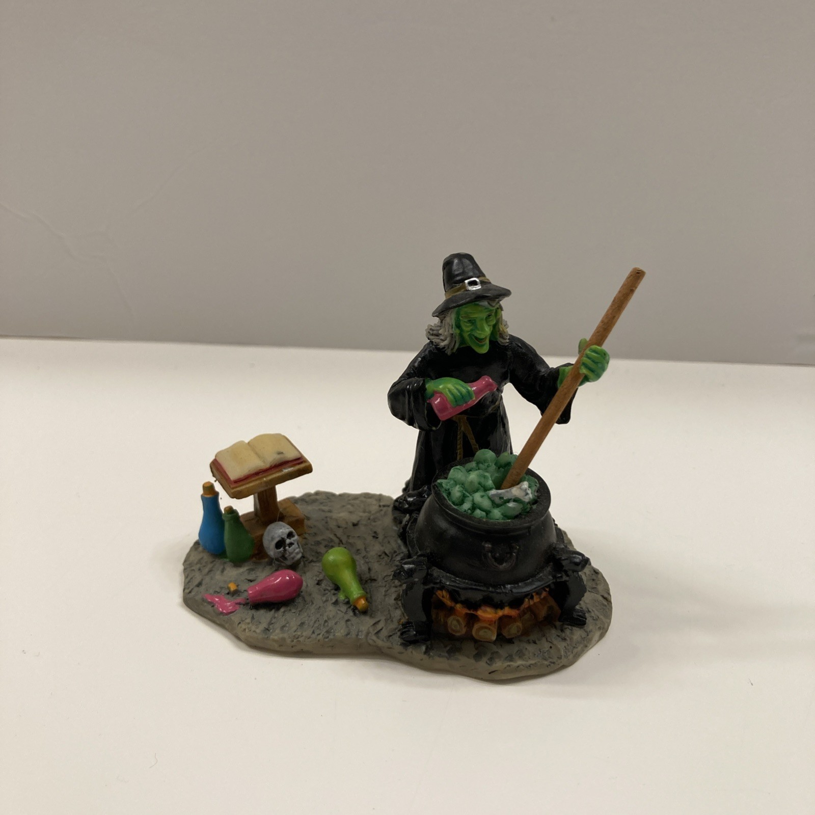 Retired LEMAX Spooky Town Halloween The Pumpkin Patch, With Extra Figures