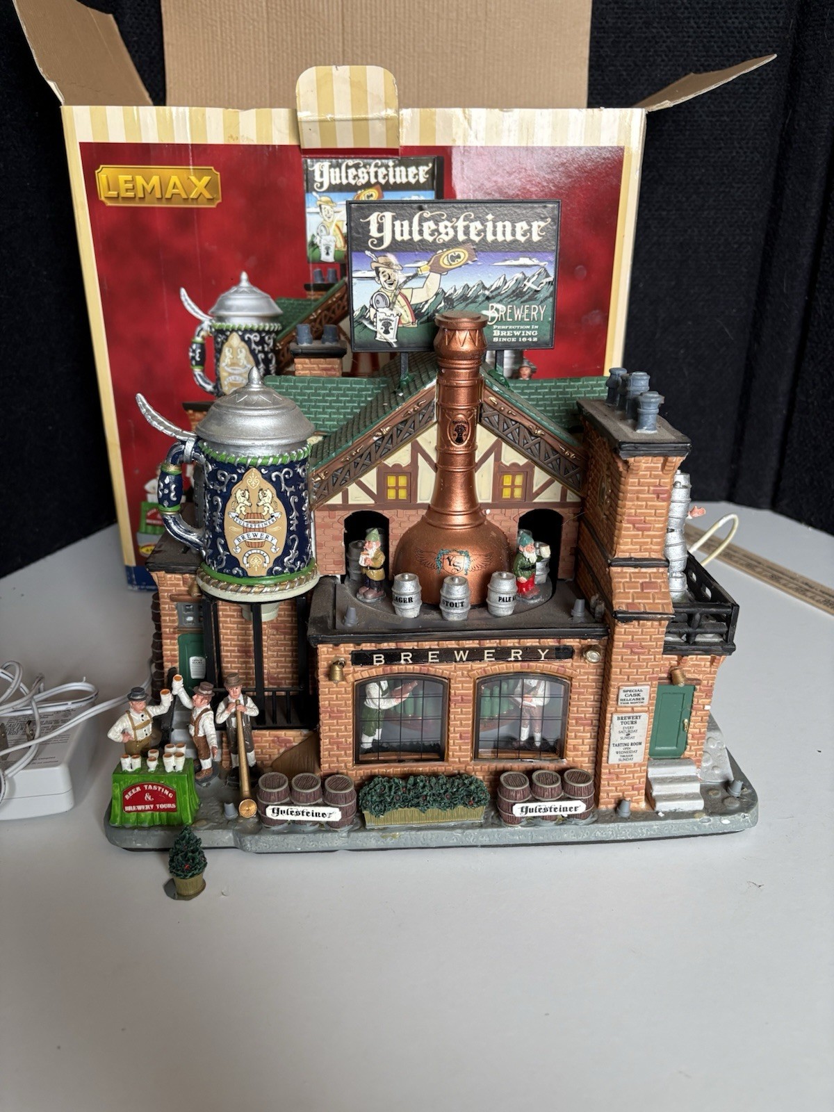 Carole Towne Collection Yulesteiner Brewery Animated With Music 3 Pcs Need Glue