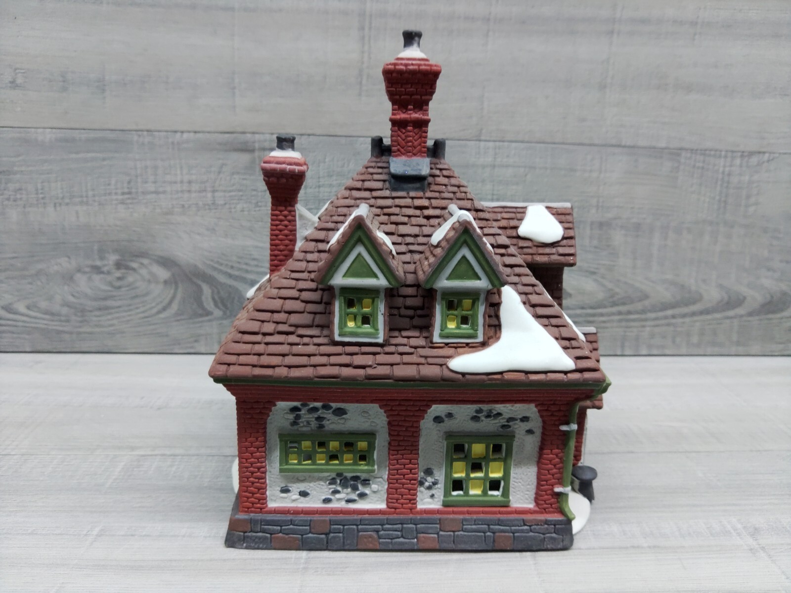 Dpartmnt 56 Dickens Village Series 5808-4 W.M. Wheat Cakes & Puddings.