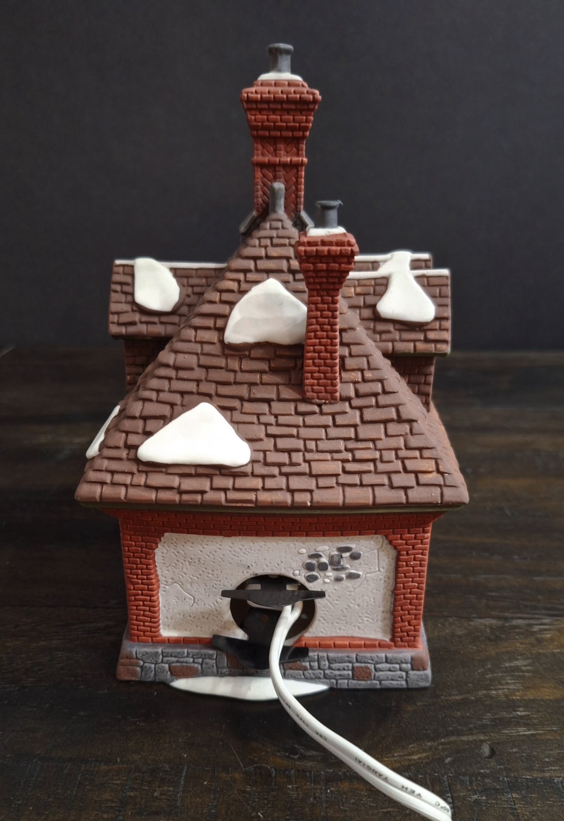 Vintage 1993 Dept 56 Dickens’ Village “W. M. WHEAT CAKES & PUDDINGS” Light Up