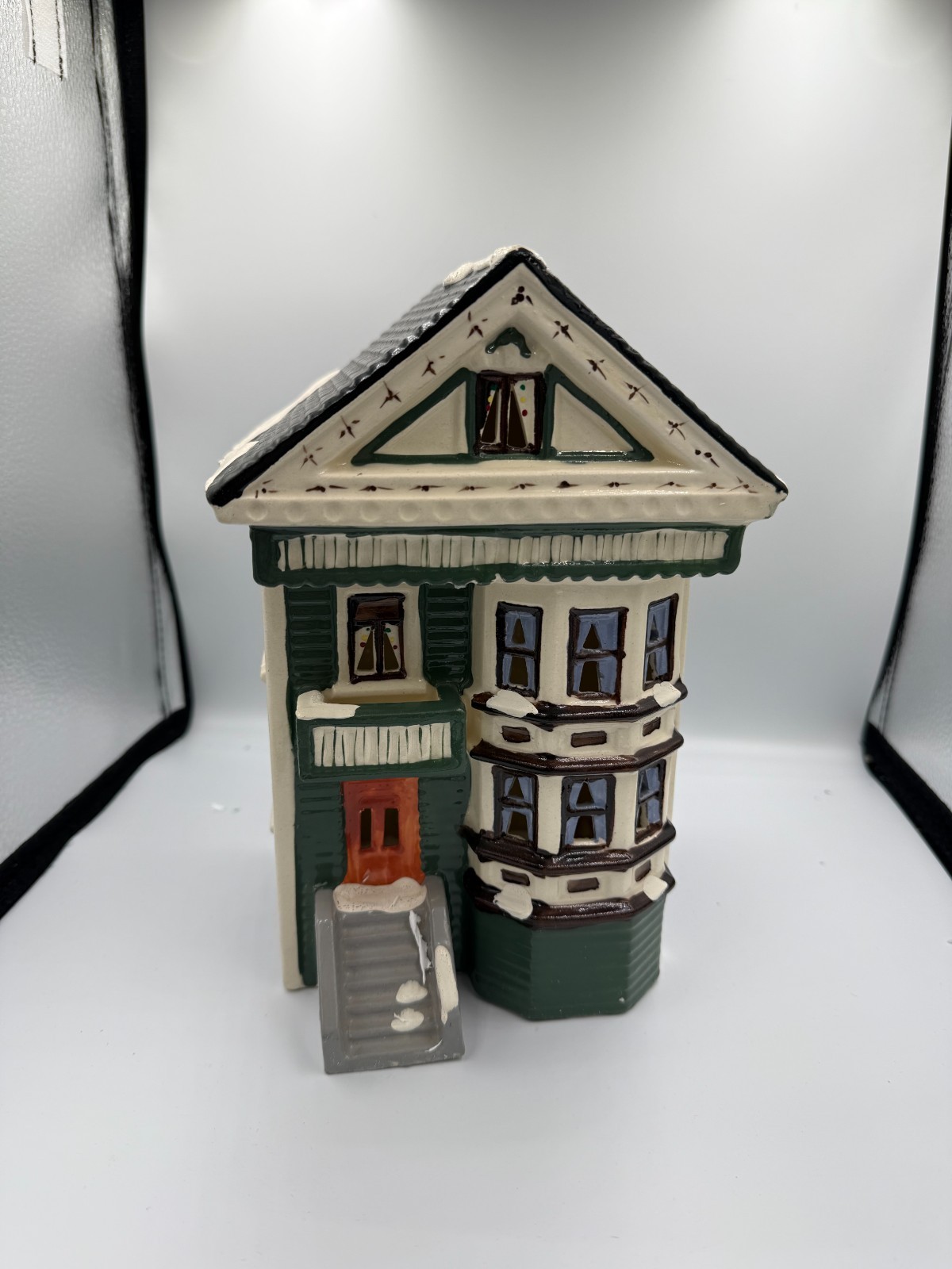 Department 56 Snow Village Beacon Hill House