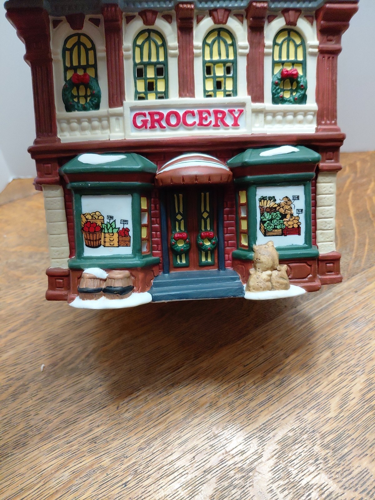 Vintage Heartland Valley O’Well Deluxe Porcelain Lighted House Grocery
