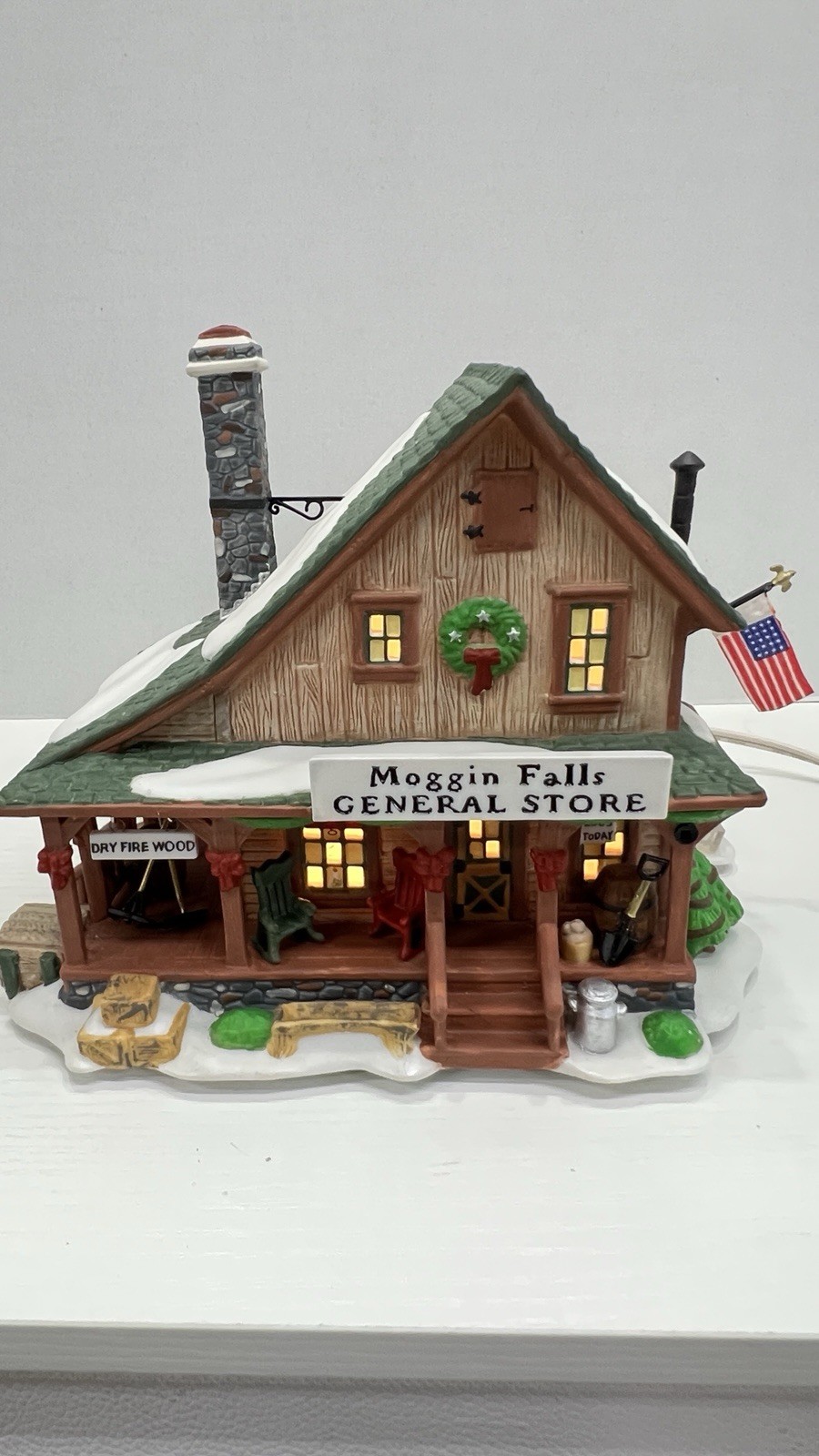 Dept 56 New England Village “Moggin Falls General Store” 56602 Retired READ