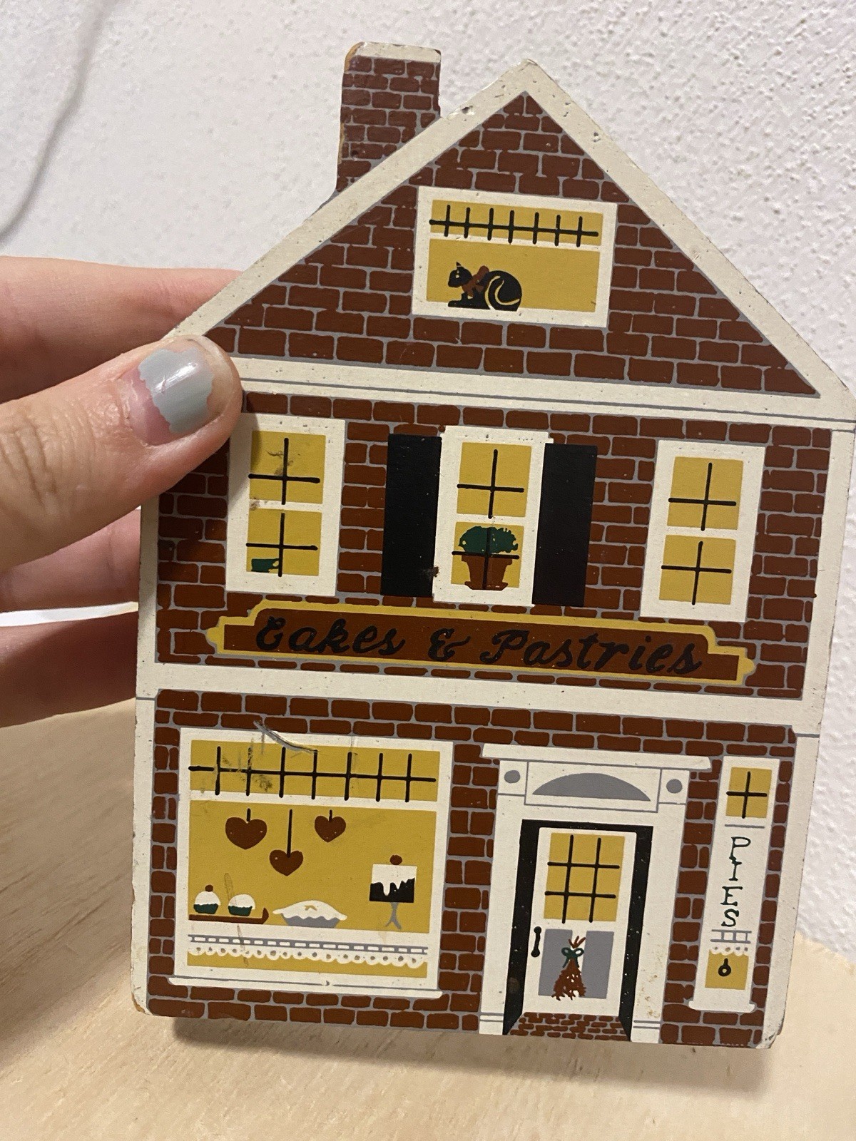 The Cats Meow Village Cakes And Pastries Vintage House