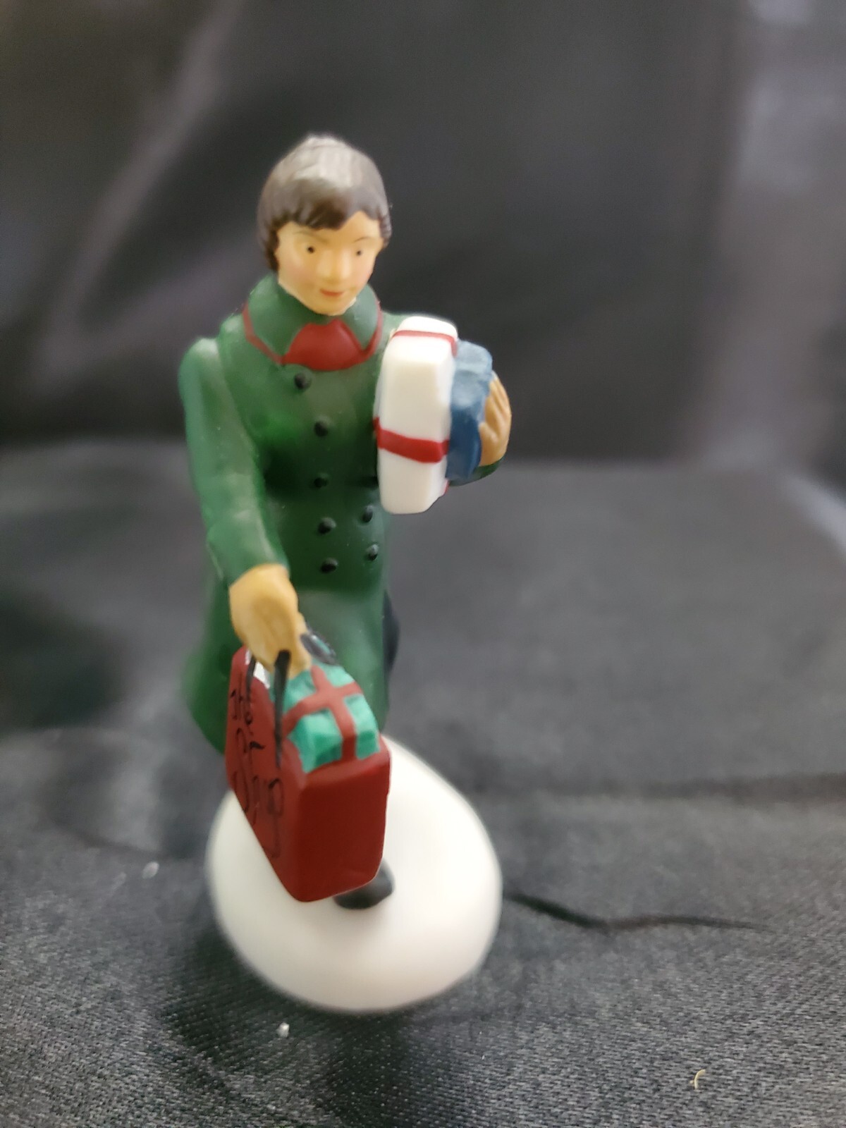 DEPT 56 CHRISTMAS IN THE CITY “BUSY CITY SIDEWALKS” #56.58956