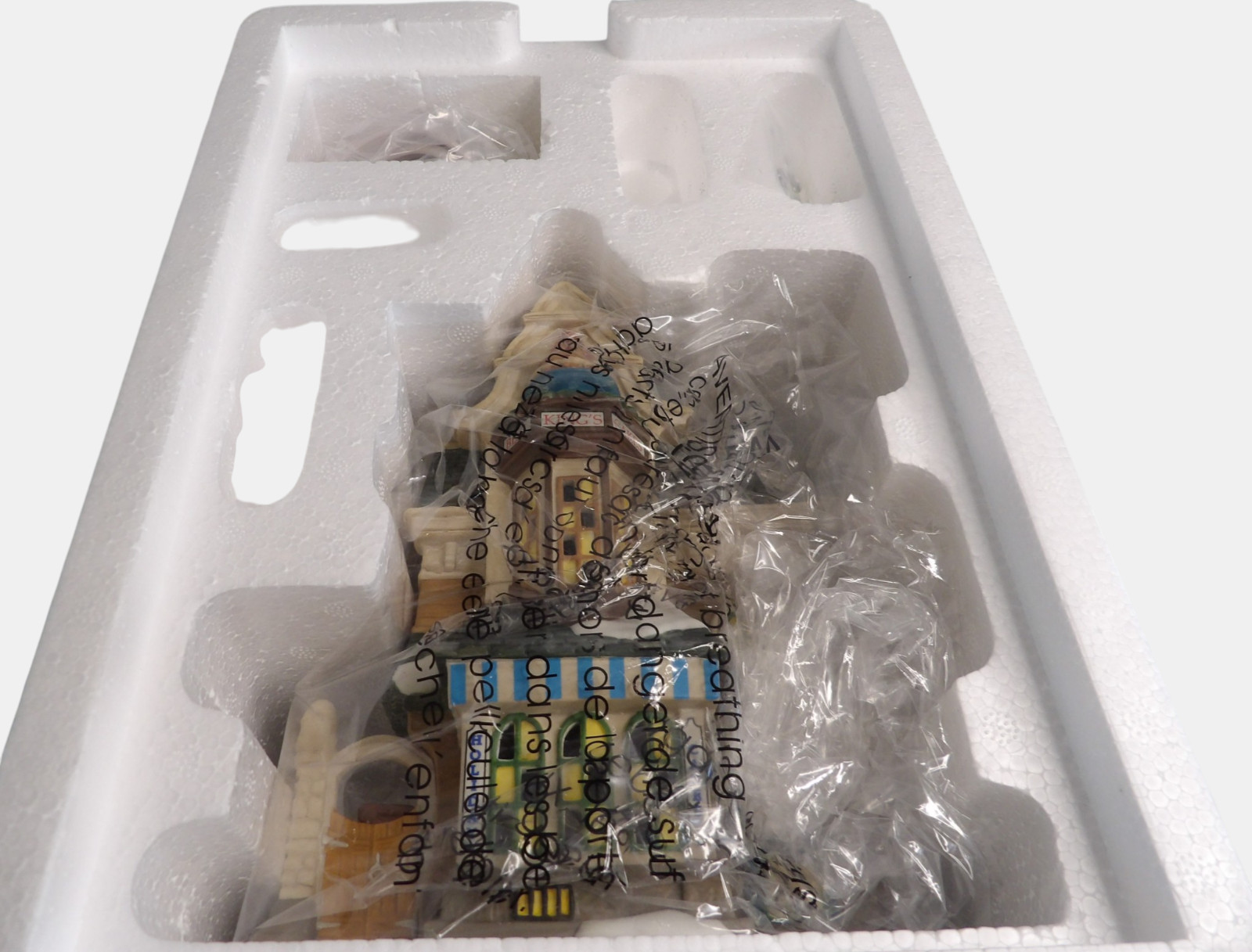 Dept 56 Dickens Village Lot 3 Lea Hurst House King’s Cakes Hampshire Sweeps w/ B