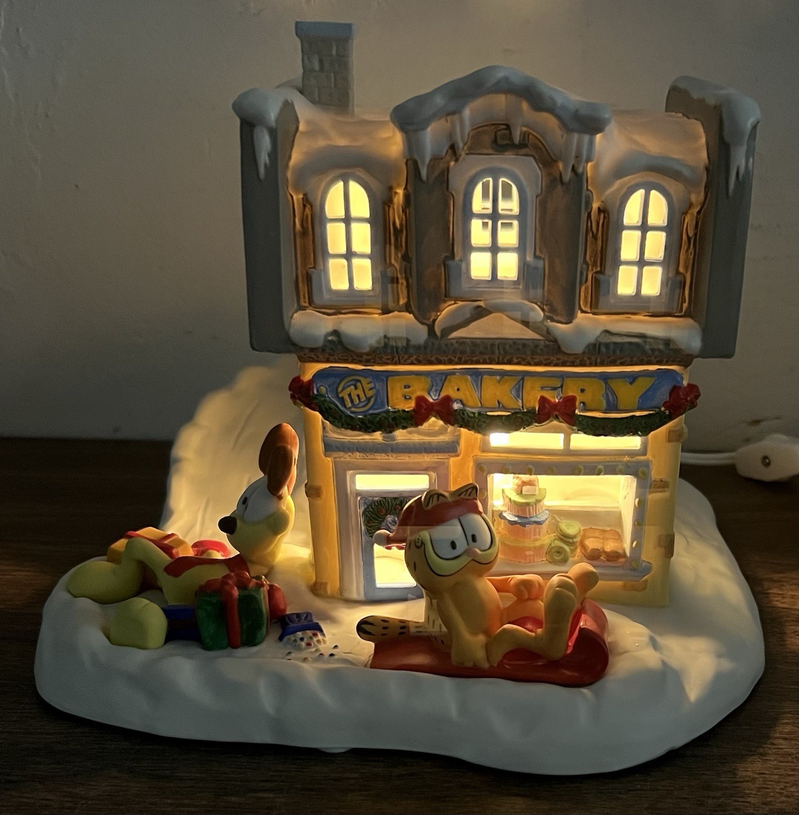 Vintage Garfield Christmas Jim Davis Village Danbury Mint THE BAKERY 1994