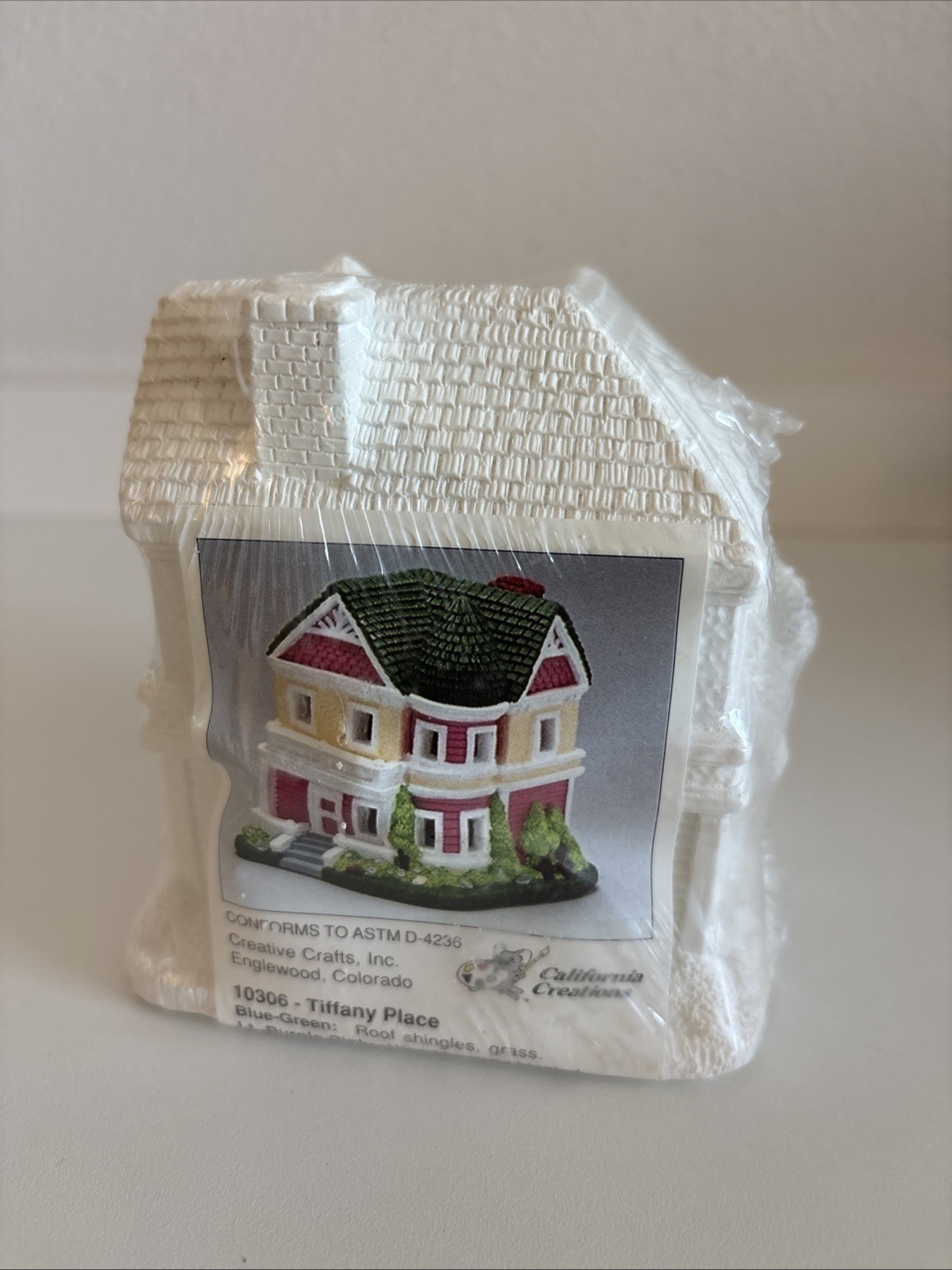 California Creations Tiffany Place 10306 Miniature House 4.5” Sealed (94