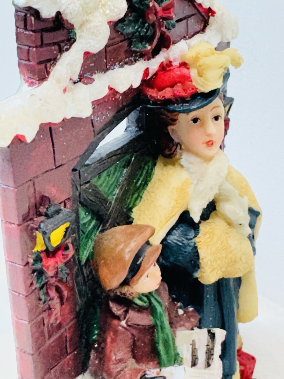K’s Collection Old Fashioned Christmas Carolers Christmas Village Vintage 5.5”