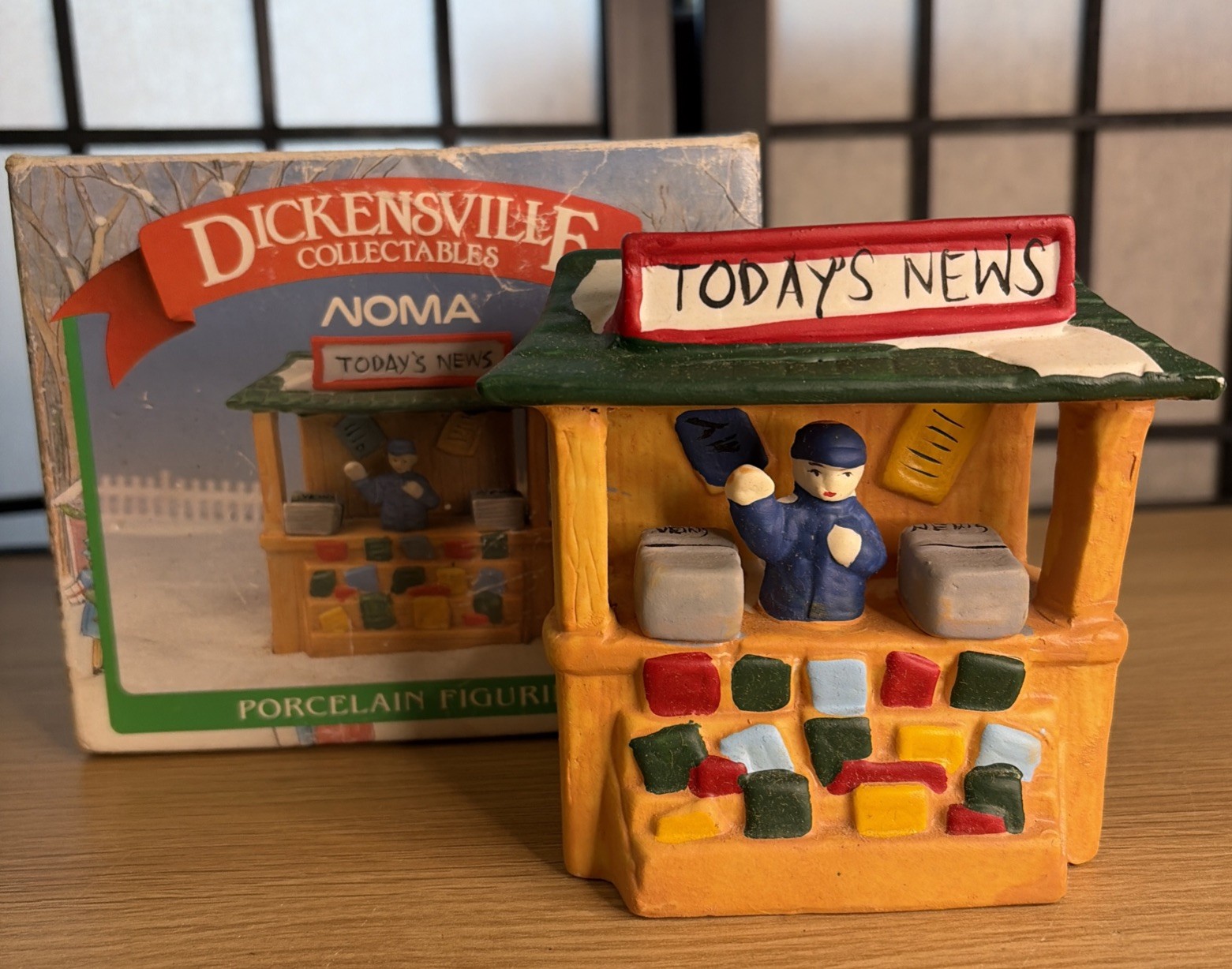Vintage Noma Dickensville Collectables Porcelain Todays News News Stand #6148