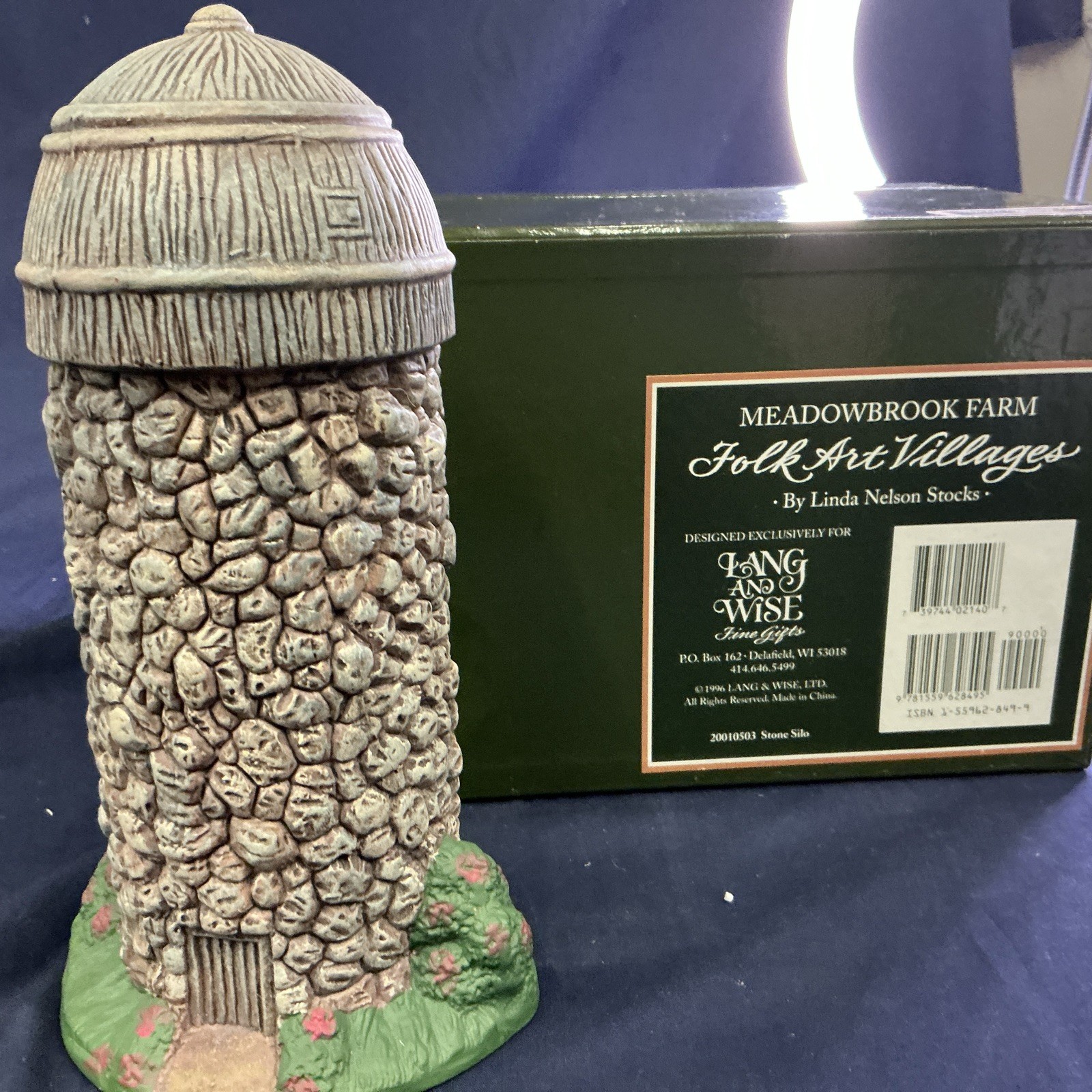 Lang and Wise 1st Edition Folk Art Villages Meadowbrook Farm Stone Silo 20010503