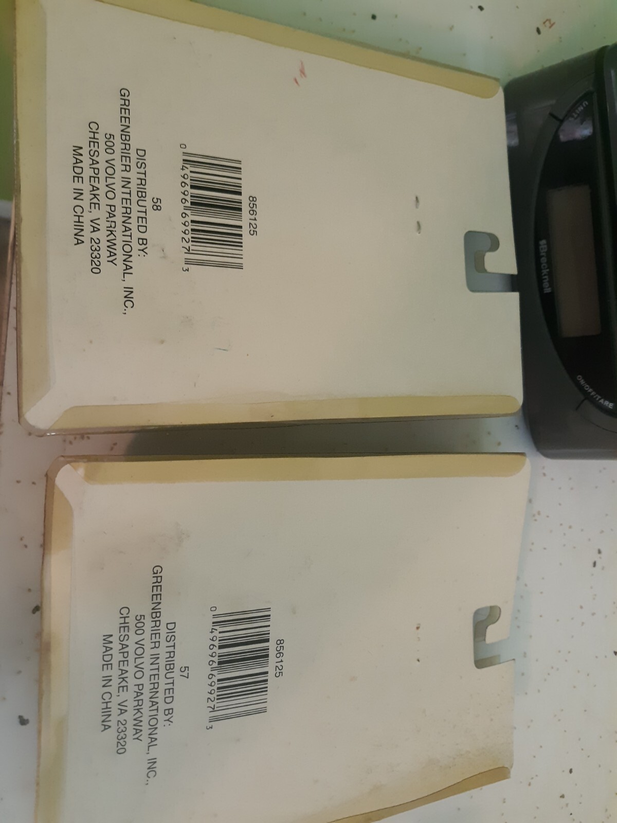 Gingerfrost Lane Christmas Accessories 4 in Pack. 2 packs