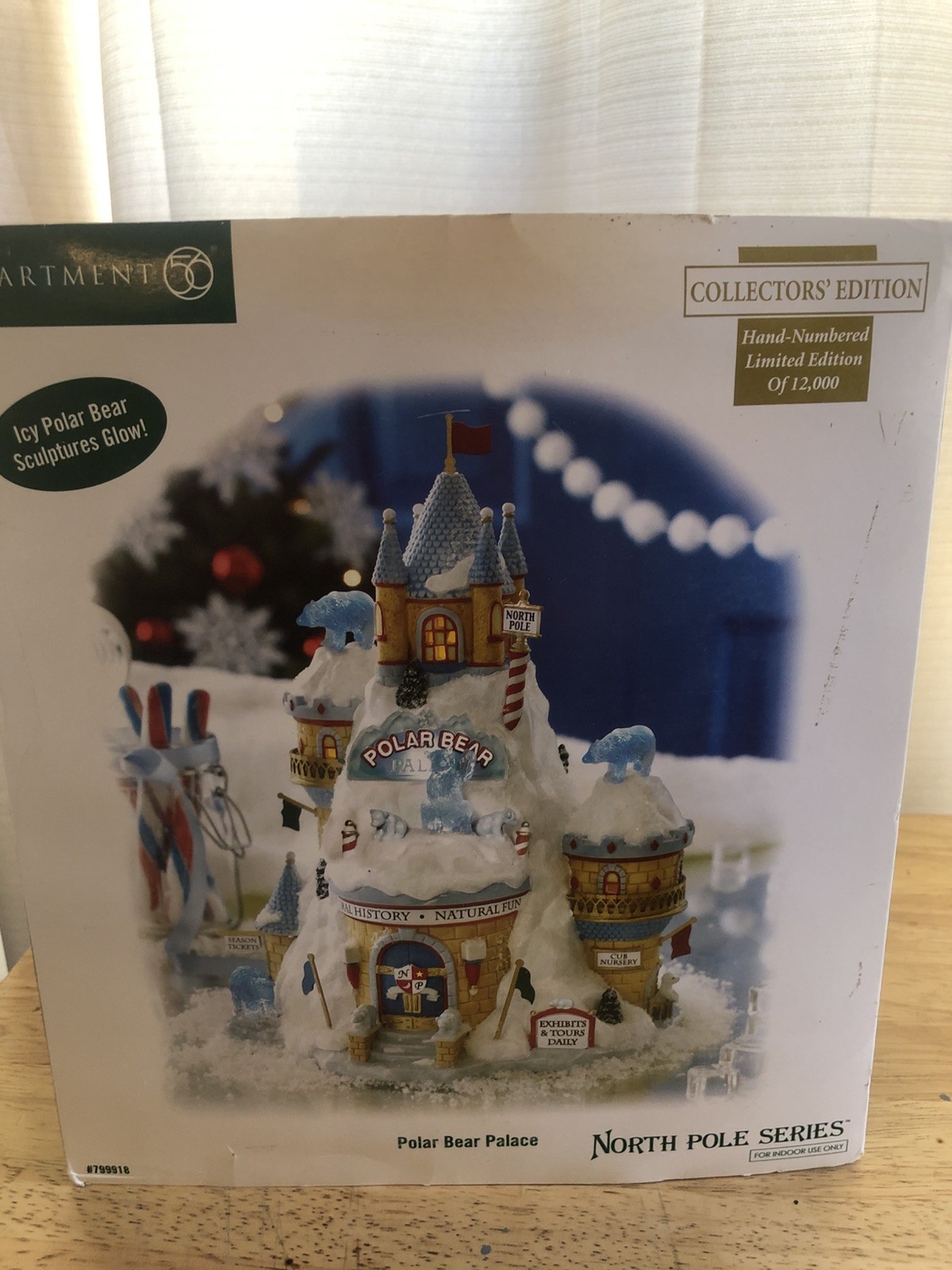 Dept 56 North Pole Polar Bear Palace #799918 Ltd Ed 12000 Retired w/ Box
