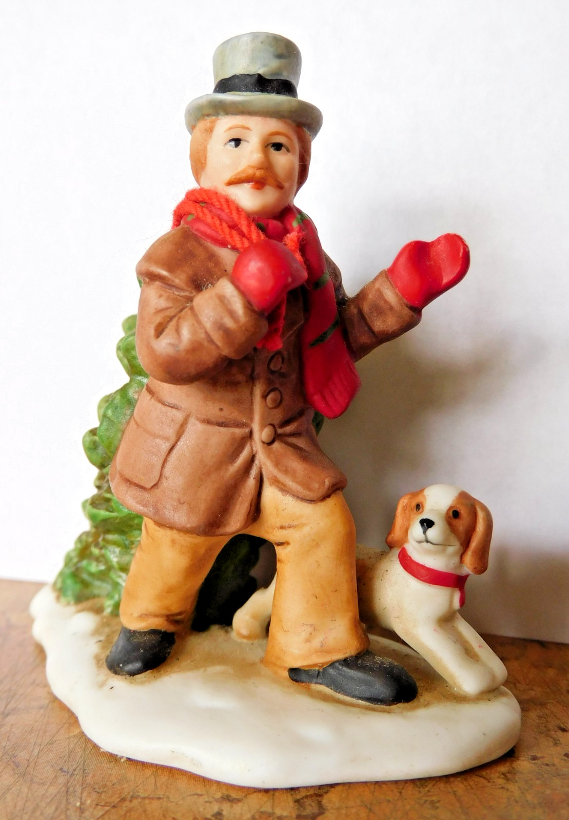 Man with Christmas Tree and Dog Lefton Colonial Village Porcelain 1989 2-5/8″H