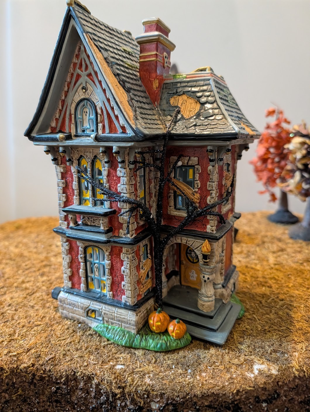 Dept 56 Halloween -Boo Mansion set of 4 from the Time to Celebrate Collection