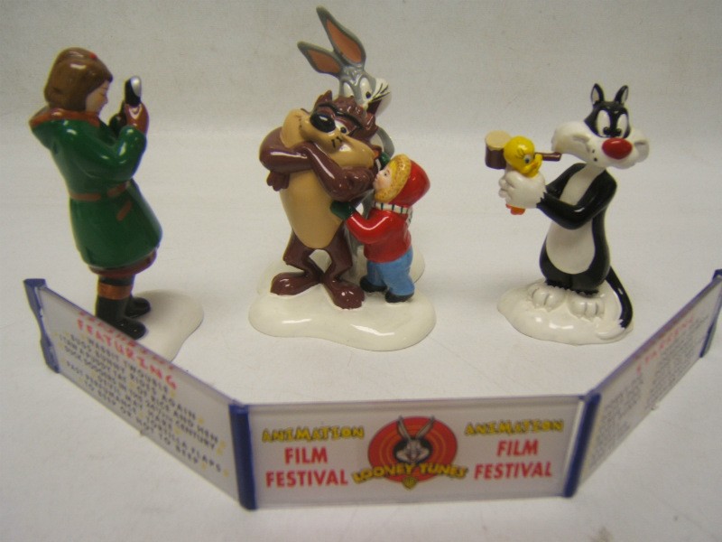 Dept 56 Set of 4 “Looney Tunes Animation Film Festival” #56.54983 MIB