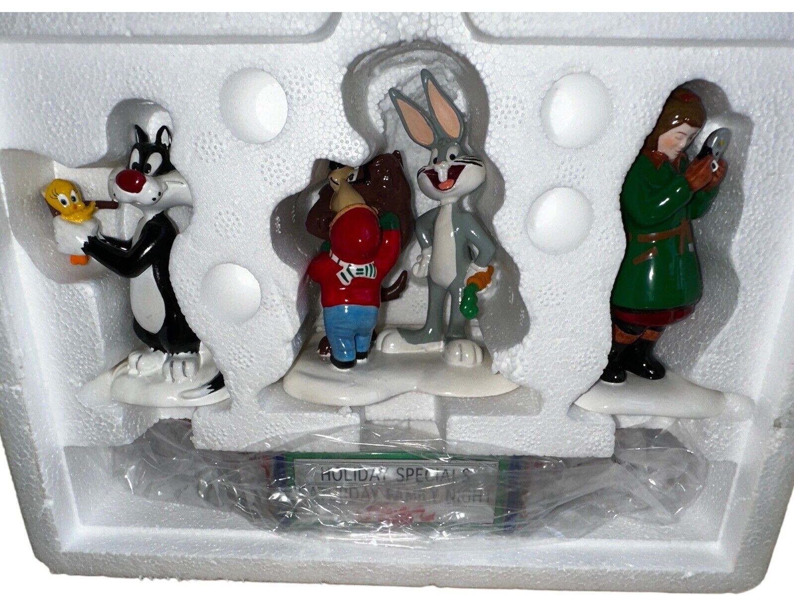 Dept 56 Looney Tunes Film Festival 54983 Snow Village Christmas Bugs Bunny Toy