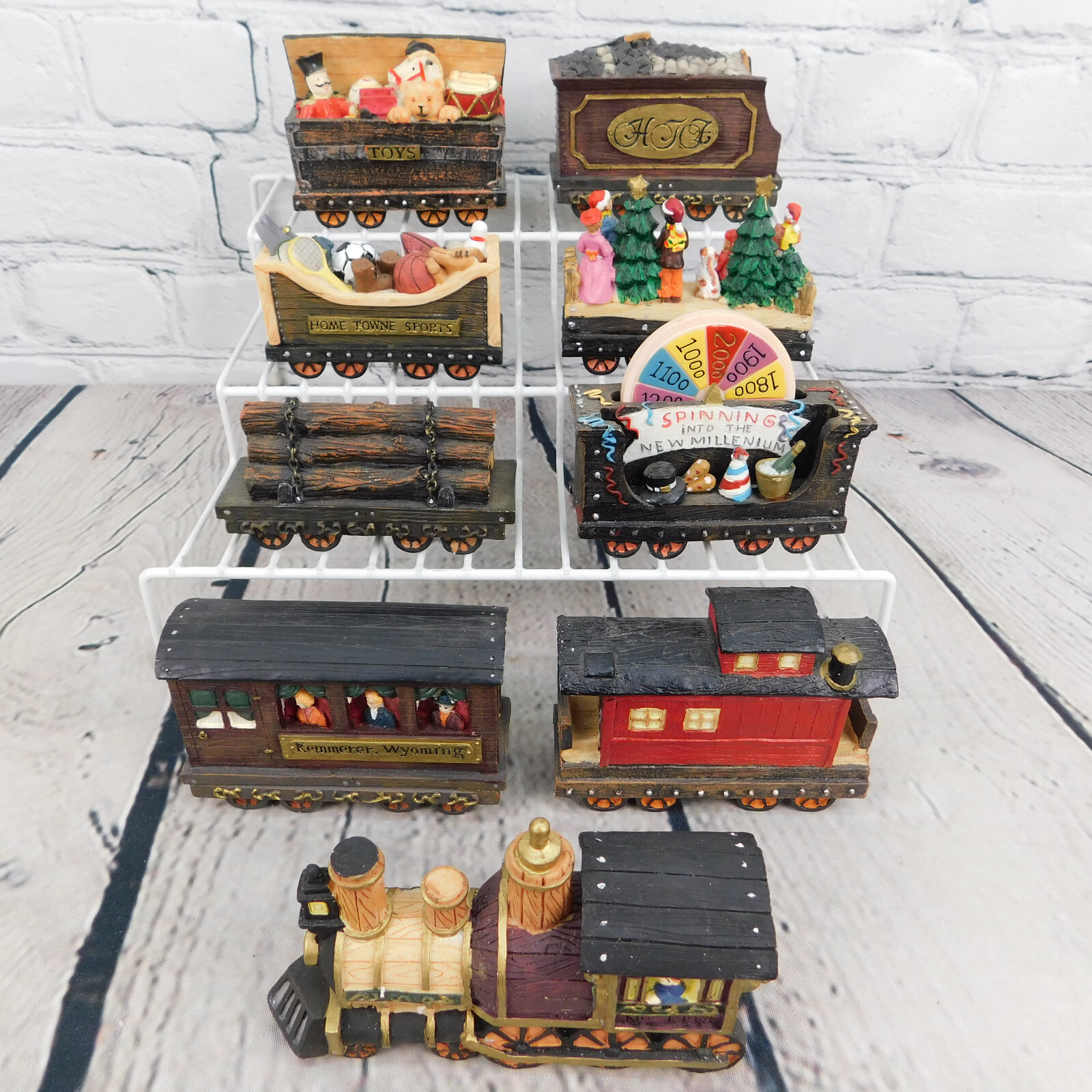 Vtg 1998-1999 JC PENNEY Hometown EXPRESS HOLIDAY Christmas Train, 9 pc. in Boxes