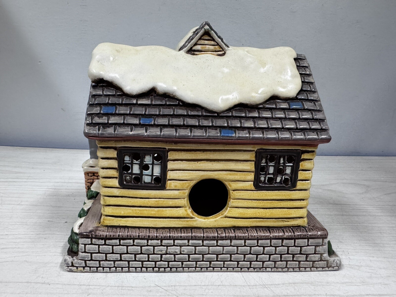 Lefton Colonial Village Train Station #06335 By Byron Wood 1987 No Cord