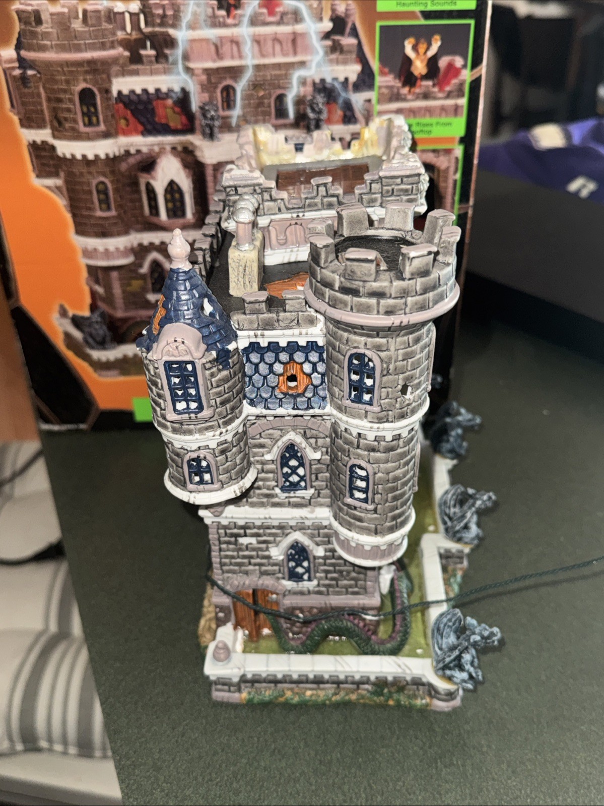 Lemax Spooky Town Castle On Spooky Hill 2002 Halloween House Decor Vampire