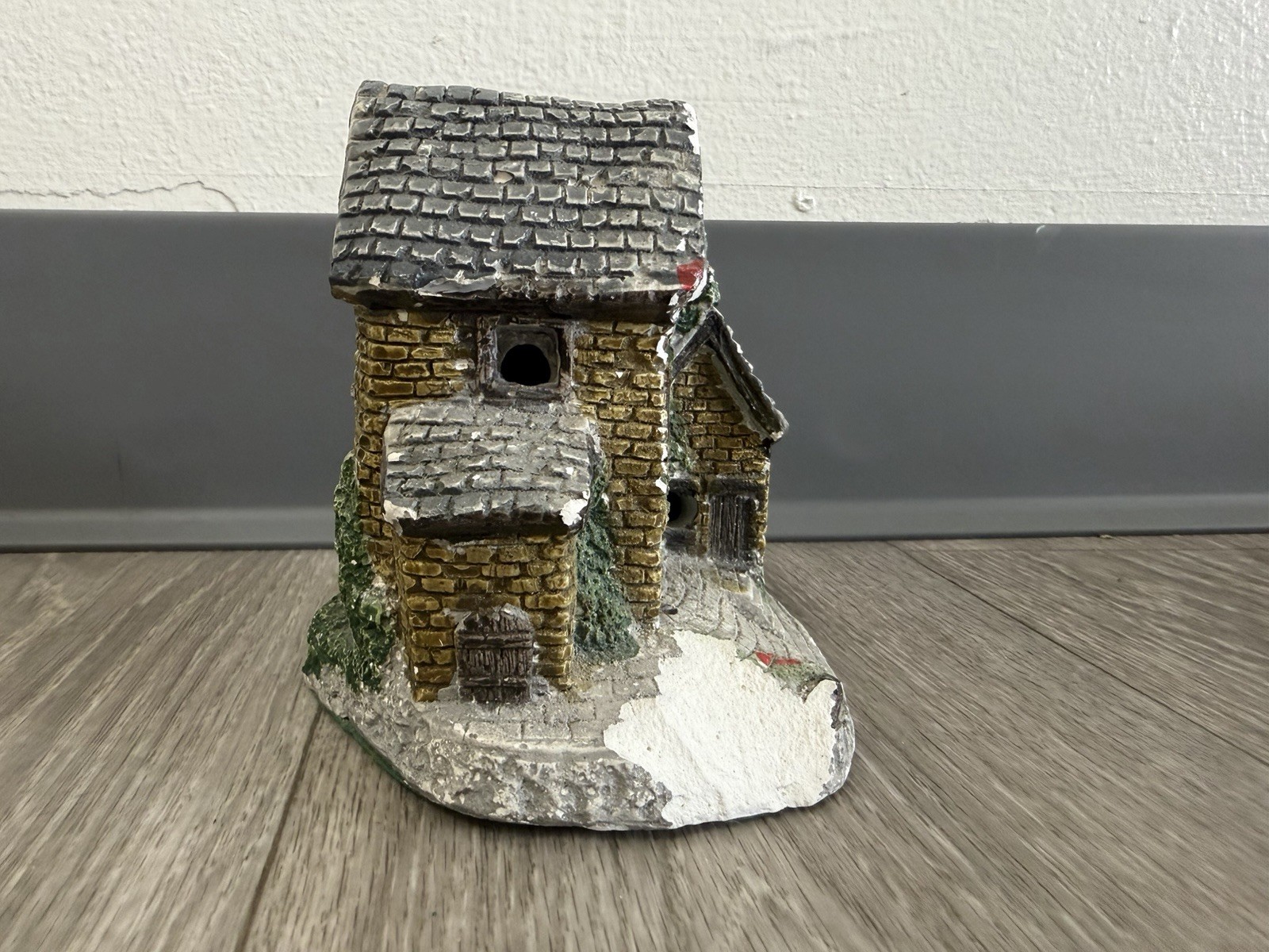 Ivy Cottage Lighted Cottage Charmers Handpainted Handcrafted BROKEN