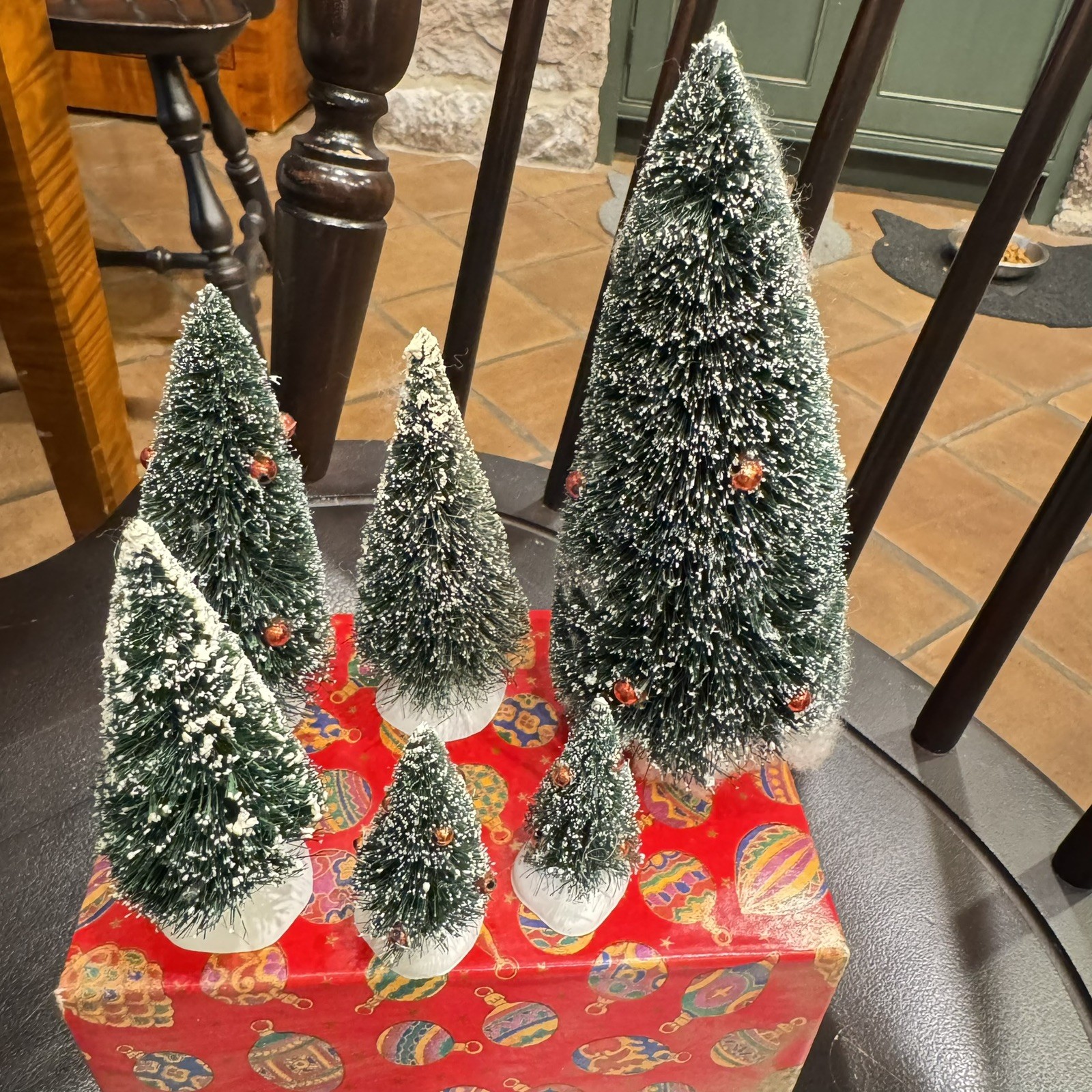 Vintage Dept 56 Original Snow Village Accessories 6 Snowy Evergreens