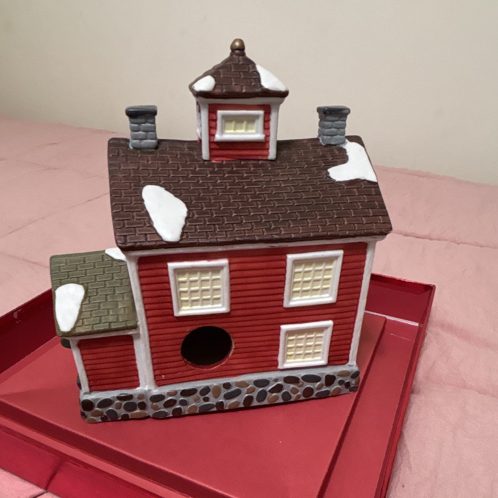 Dickens Keepsake Santa’s Antique Shop Lighted Ceramic Village House 1995