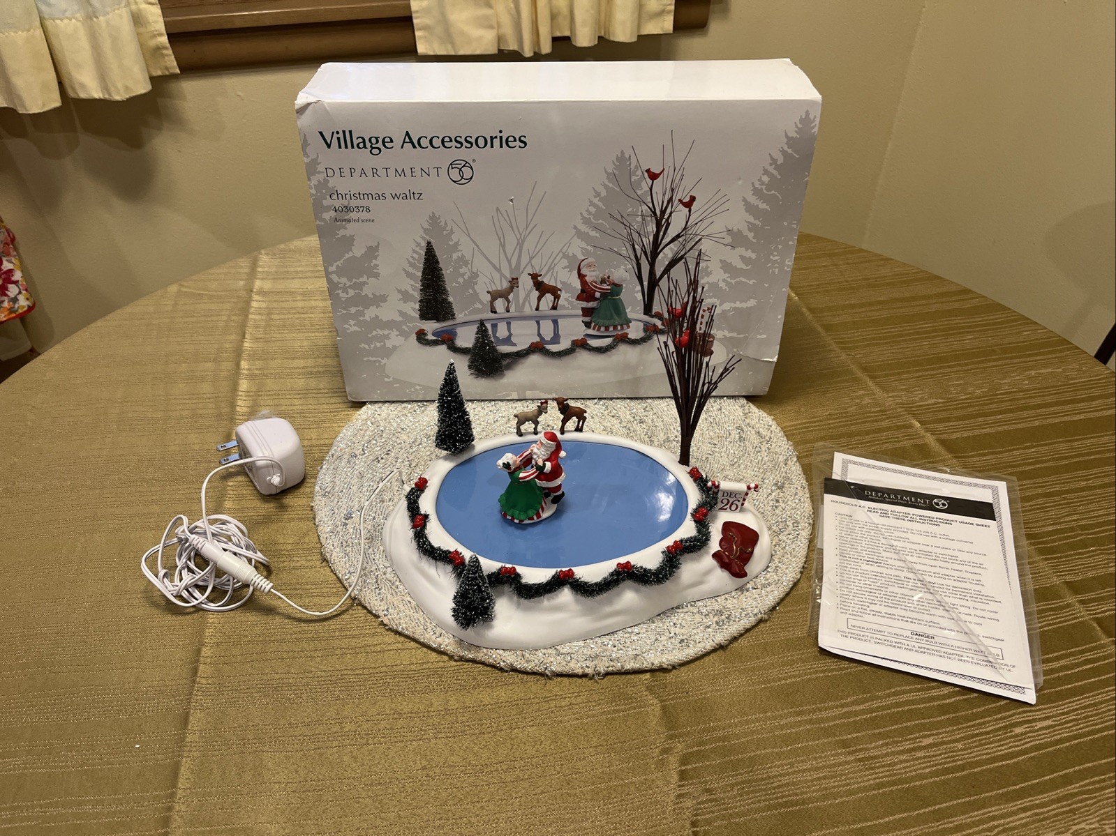 Dept 56 Christmas Waltz Village Accessories #4030378 Animated Santa Ice Skating