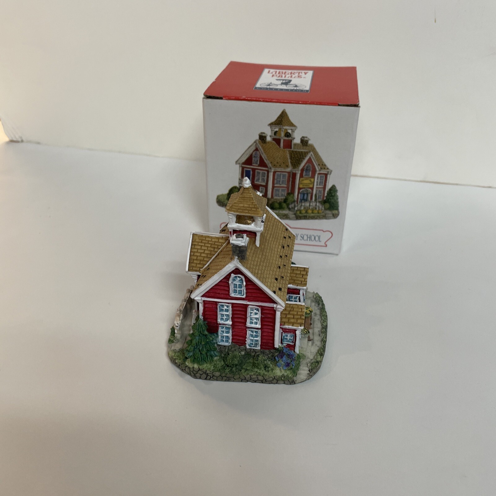 Liberty Falls Red Secondary School 1998 Collection AH158 3 5/8″ Tall Building