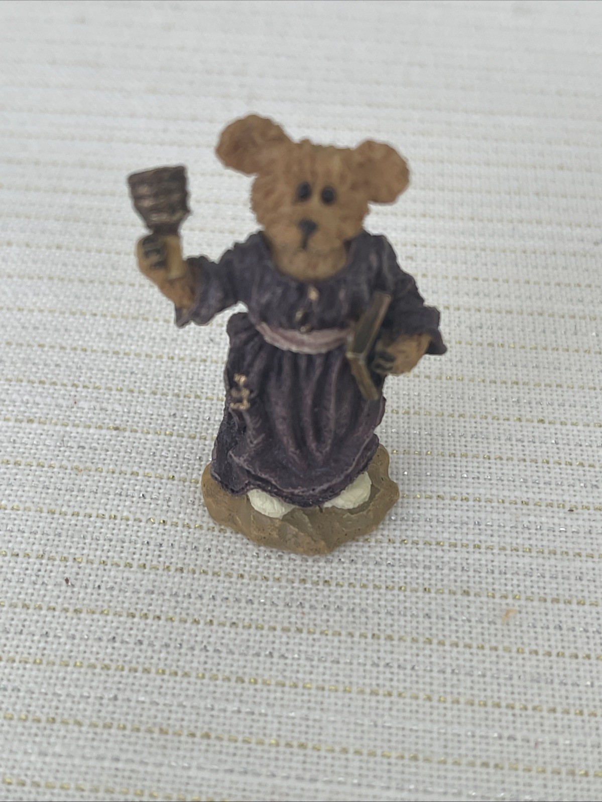 Boyds Town Village Miniature Figurines Matthew Peter And Jimmy Phoebe Ms Bruin