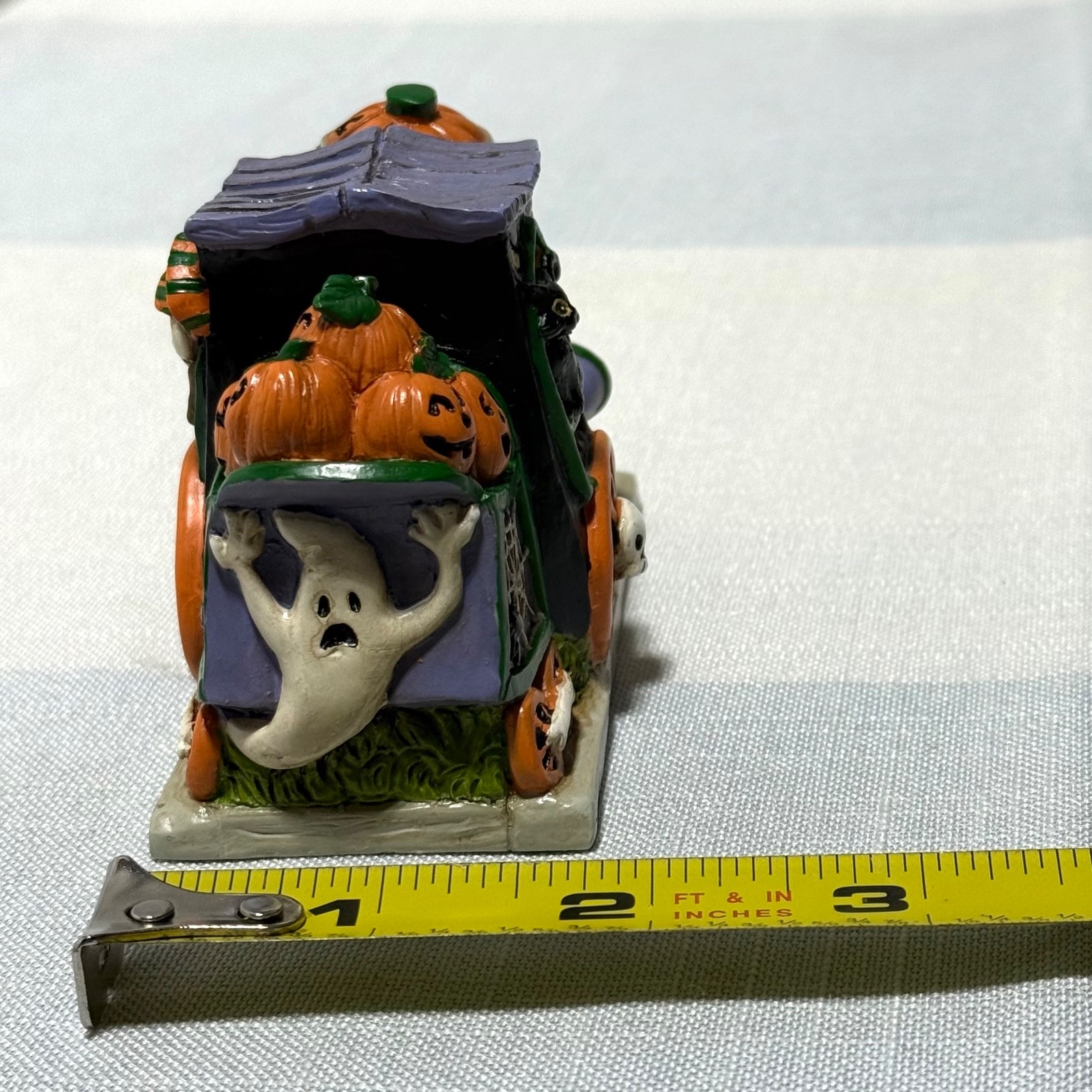 Creepy Hollow Locomotive Train Engine Resin Halloween Cat**Needs New Batteries
