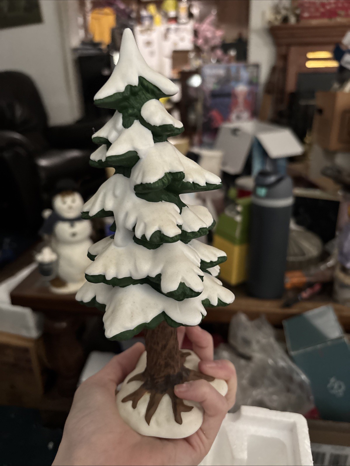 Department 56 Heritage Village Collection Village Porcelain Pine Large