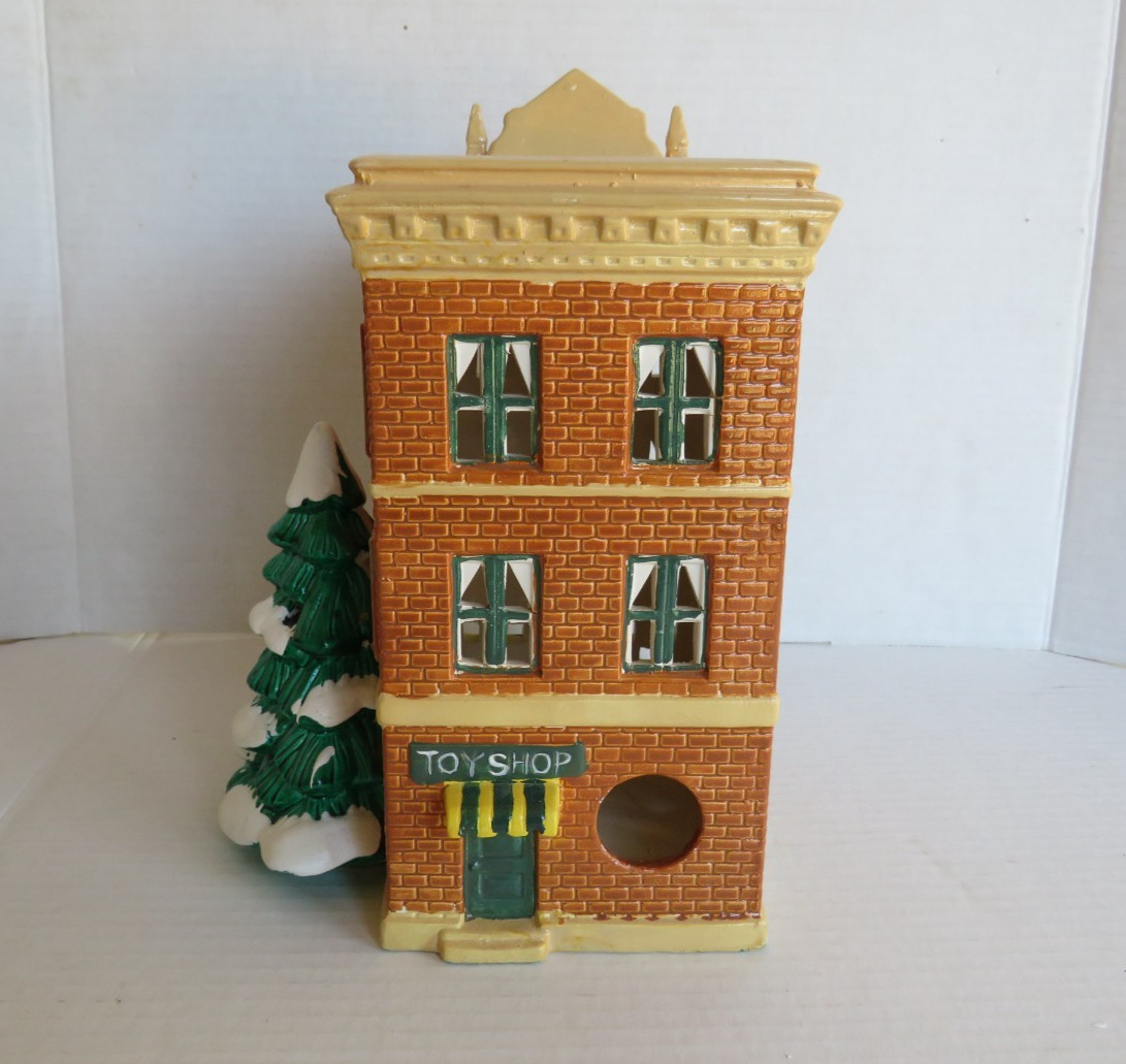 Retired Dept 56 ~ Original Snow Village ~ Toy Shop ~ 56.50733 ~ No Light