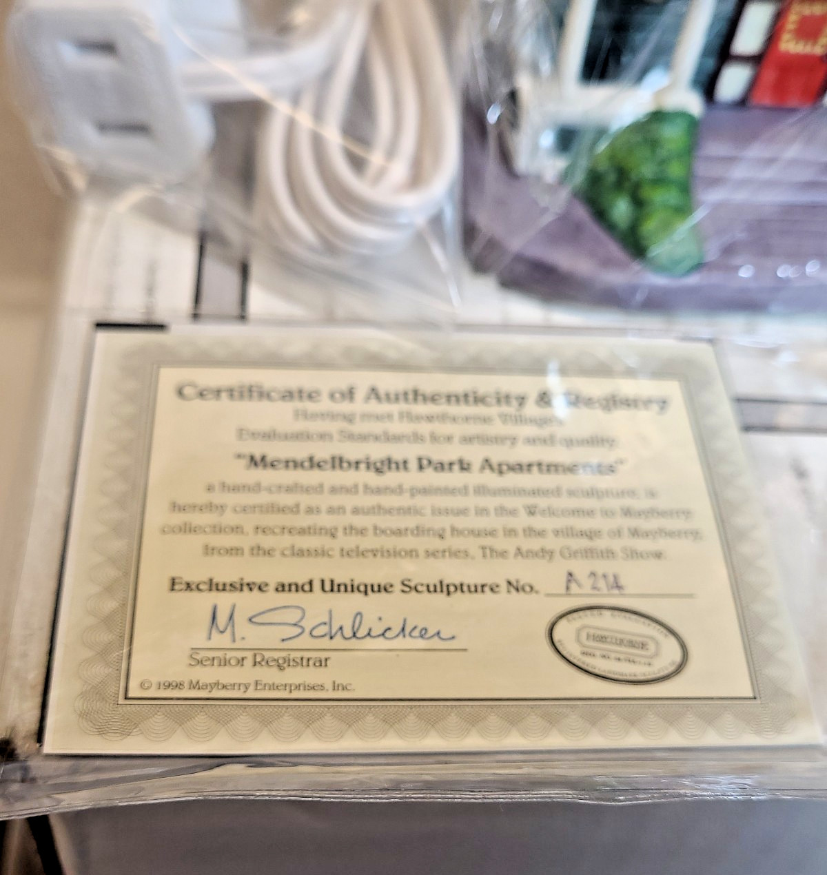 Hawthorne Welcome To The Mayberry Mendelbright Park Apartments w/ Box – 79730