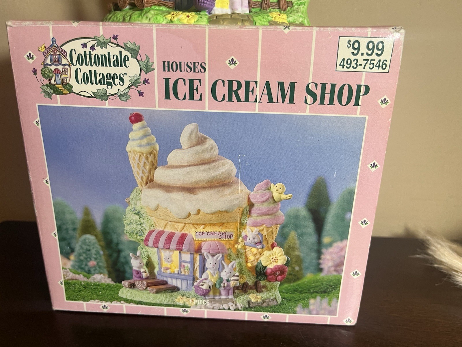 Vintage Cottontale Cottages Easter Village Ice Cream Shop Porcelain 2003 W/ Box