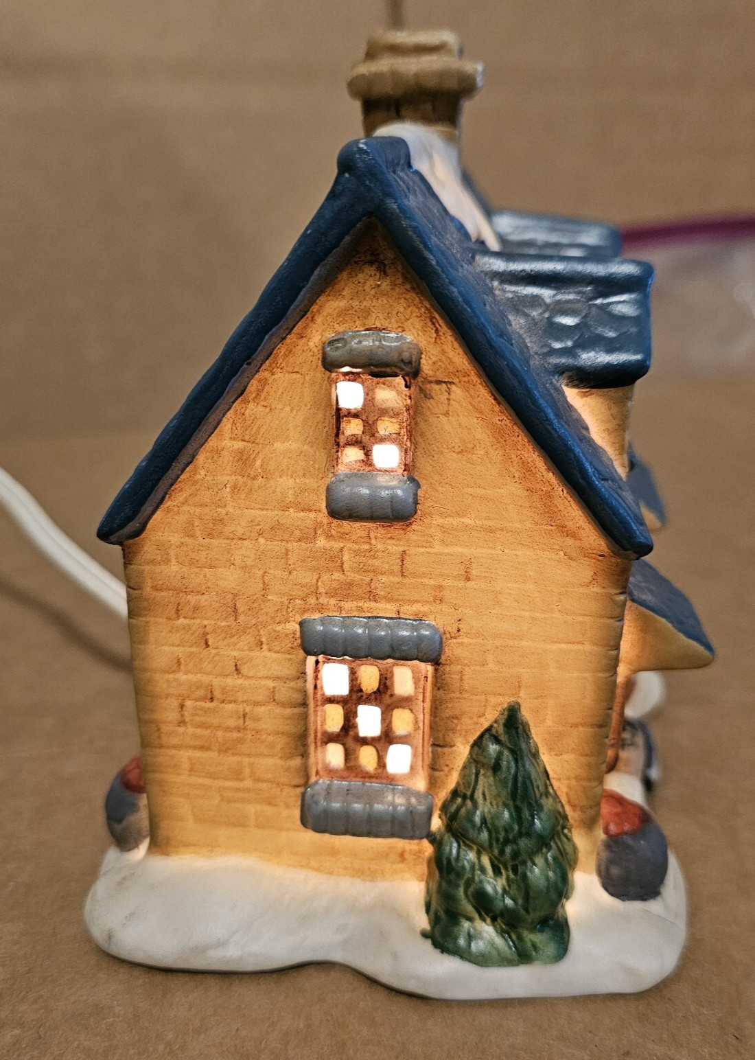 Frank’s ~Winter Tyme Village~ General Store with Light & Box WORKS ~Estate Sale