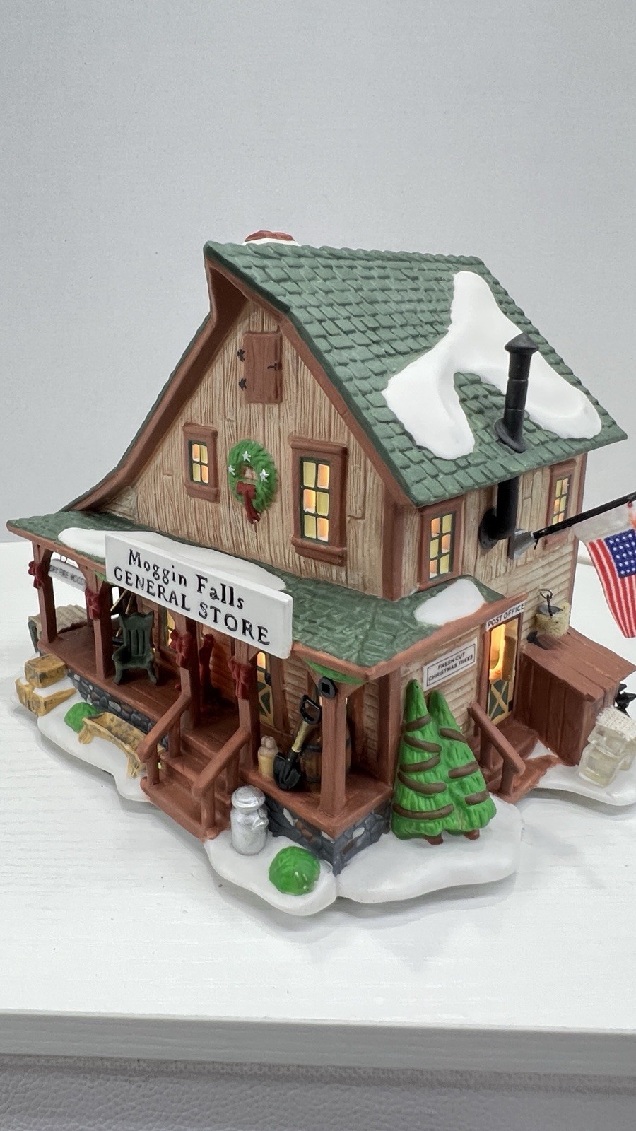 Dept 56 New England Village “Moggin Falls General Store” 56602 Retired READ