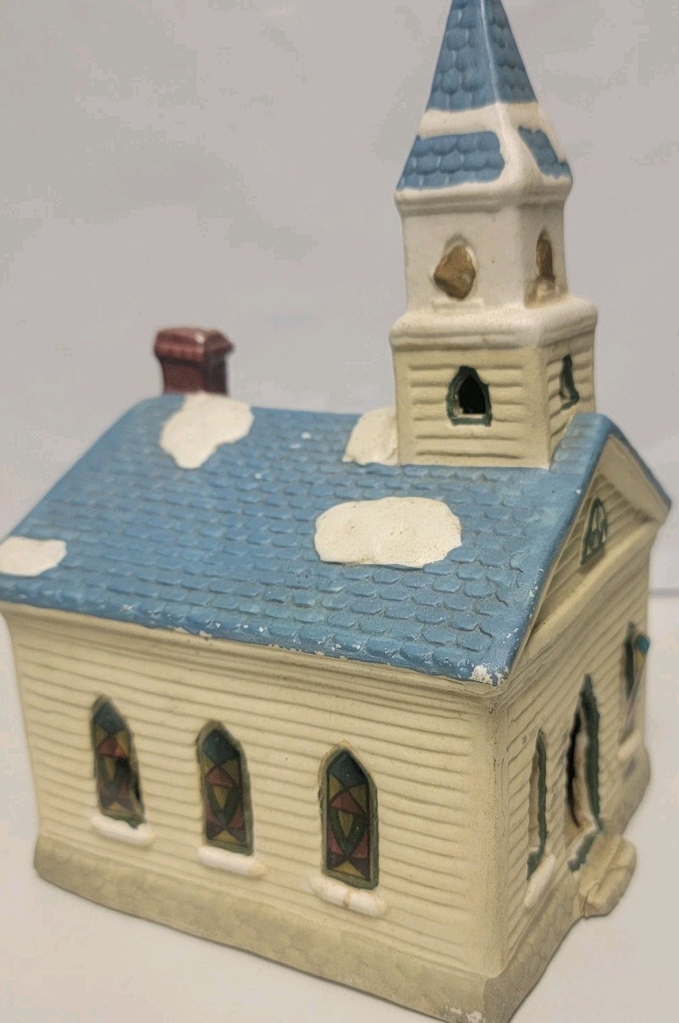 VTG Illuminated Christmas Church W/Stained Glass Windows & Bell Tower Steeple