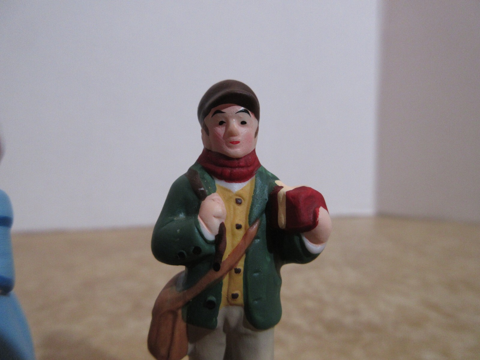 Dept. 56 Dickens Village 2017 Home For The Holidays 4059379 Excellent Signed
