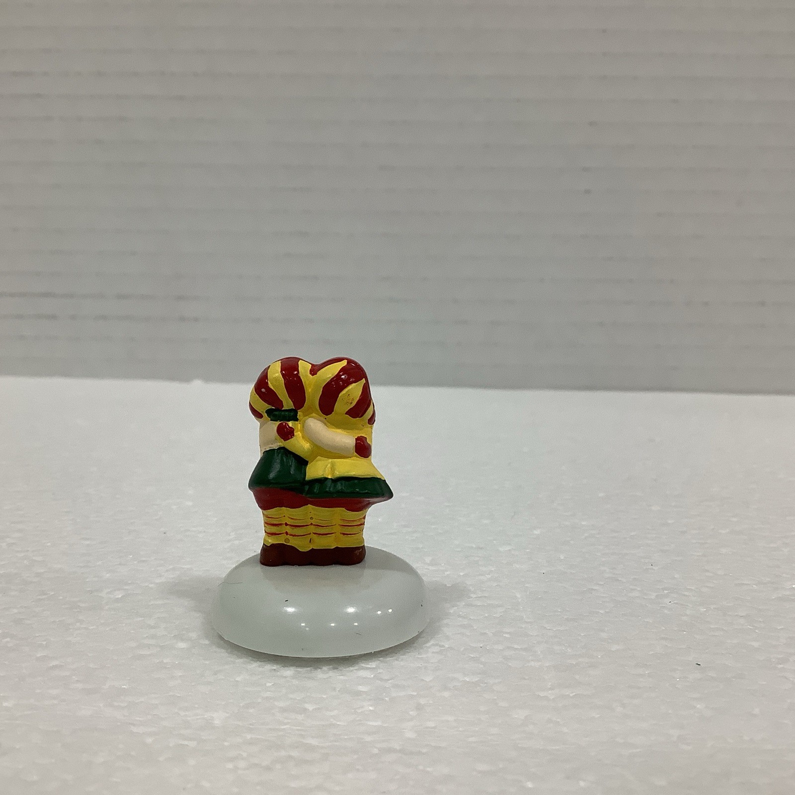Department 56 North Pole Series 56444 Photo With Santa Accessory Set Of 3