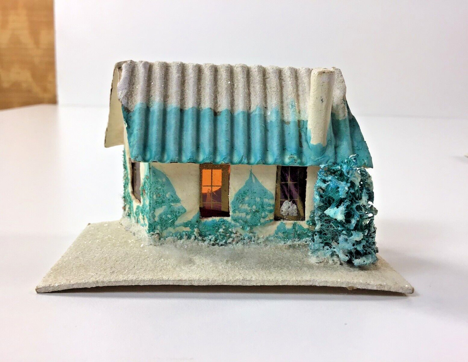 Vtg Putz Christmas White House w/ Tree Flocked Glitter Cardboard Made In Japan