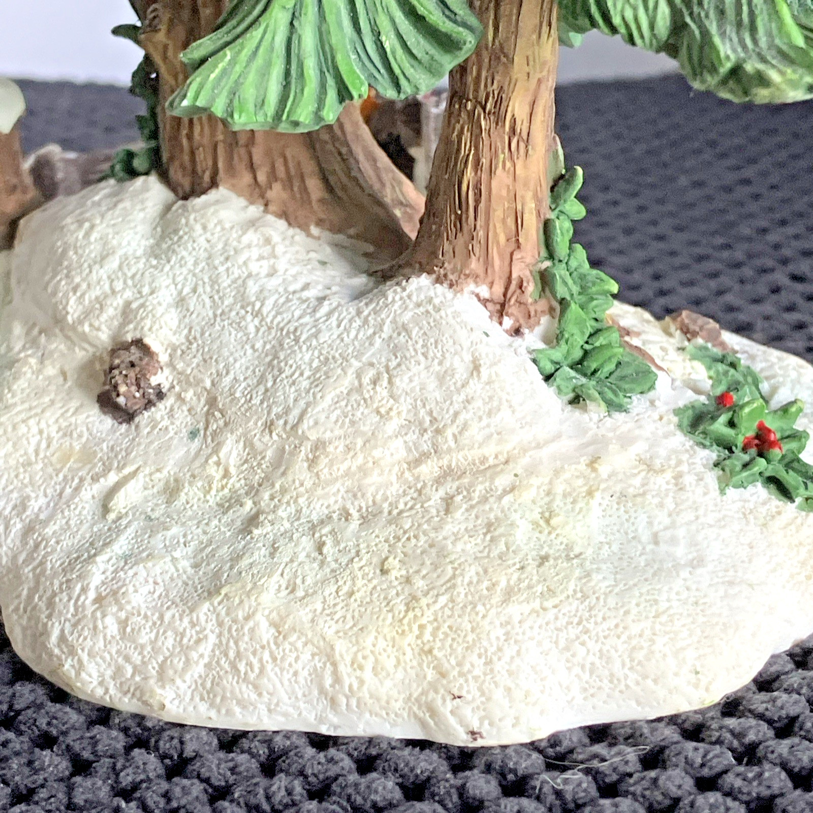 Dickens Collectibles 9.5″ Tree with Wheels And Owl Resin W/ Box 1998