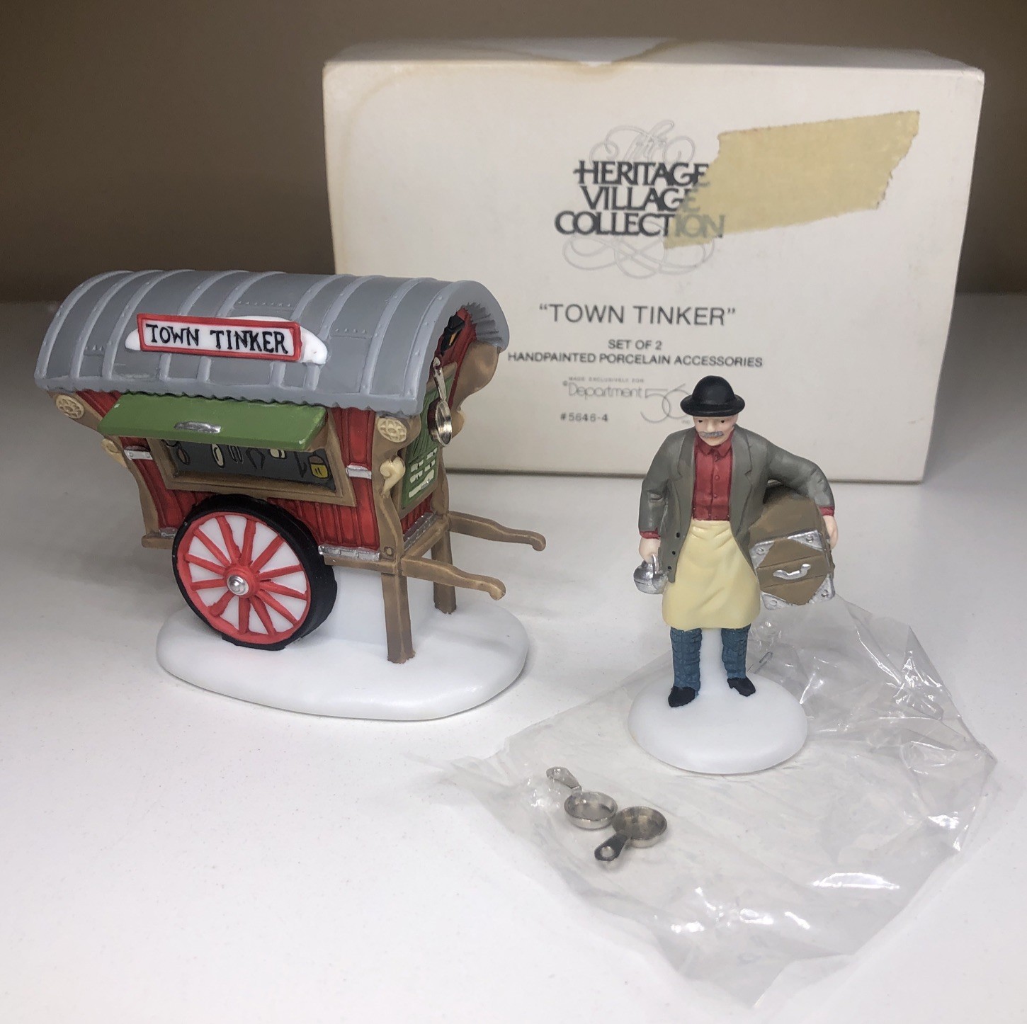 DEPT 56 Heritage Snow Village TOWN TINKER Set of 2 Christmas Accessories Wagon