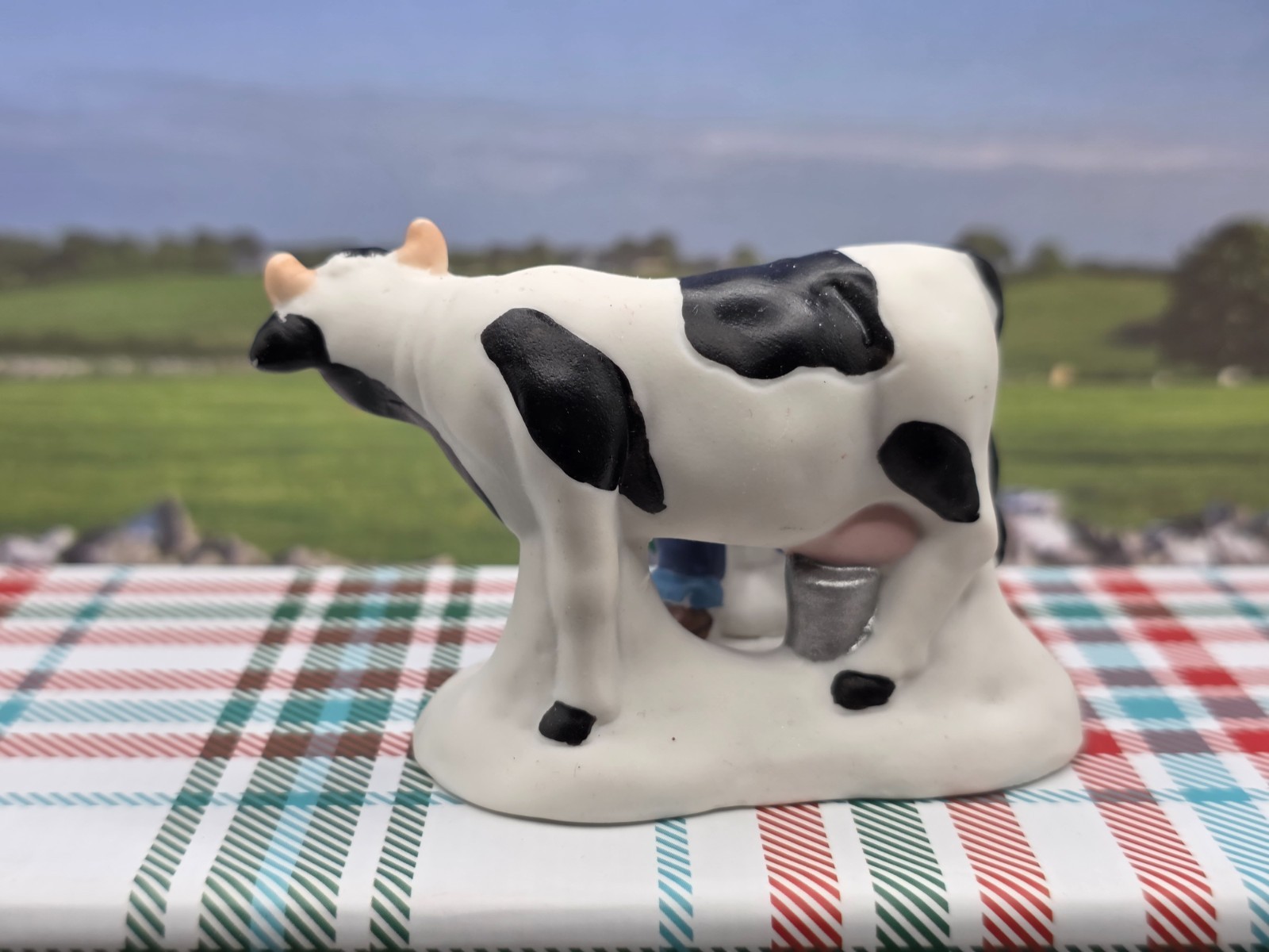Set of 2 Christmas Village Figurines Farm Animals milking a cow Feeding pig goat
