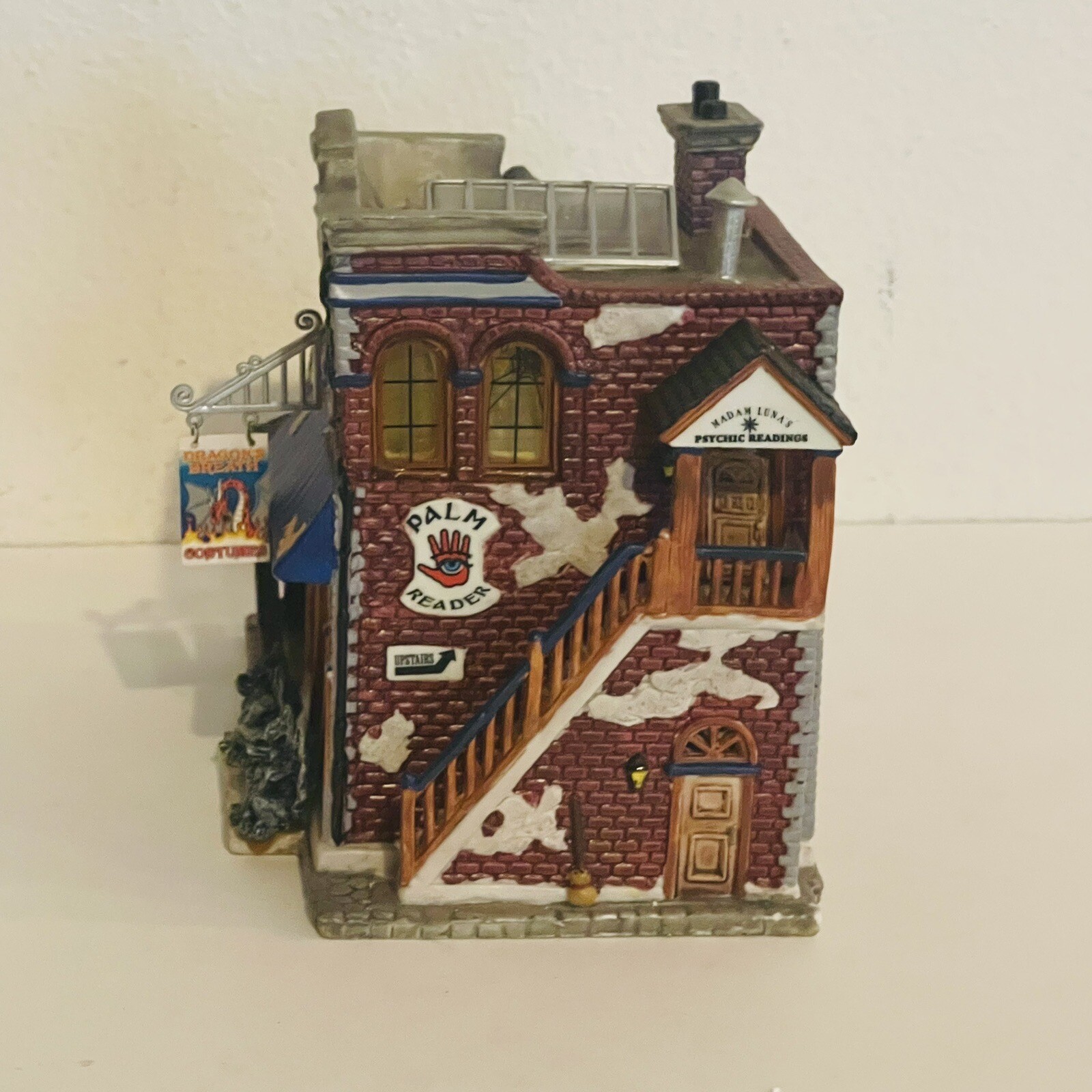 LEMAX SPOOKY TOWN Dragon’s Breath Costume Shop Casket Maker – No Inner Light