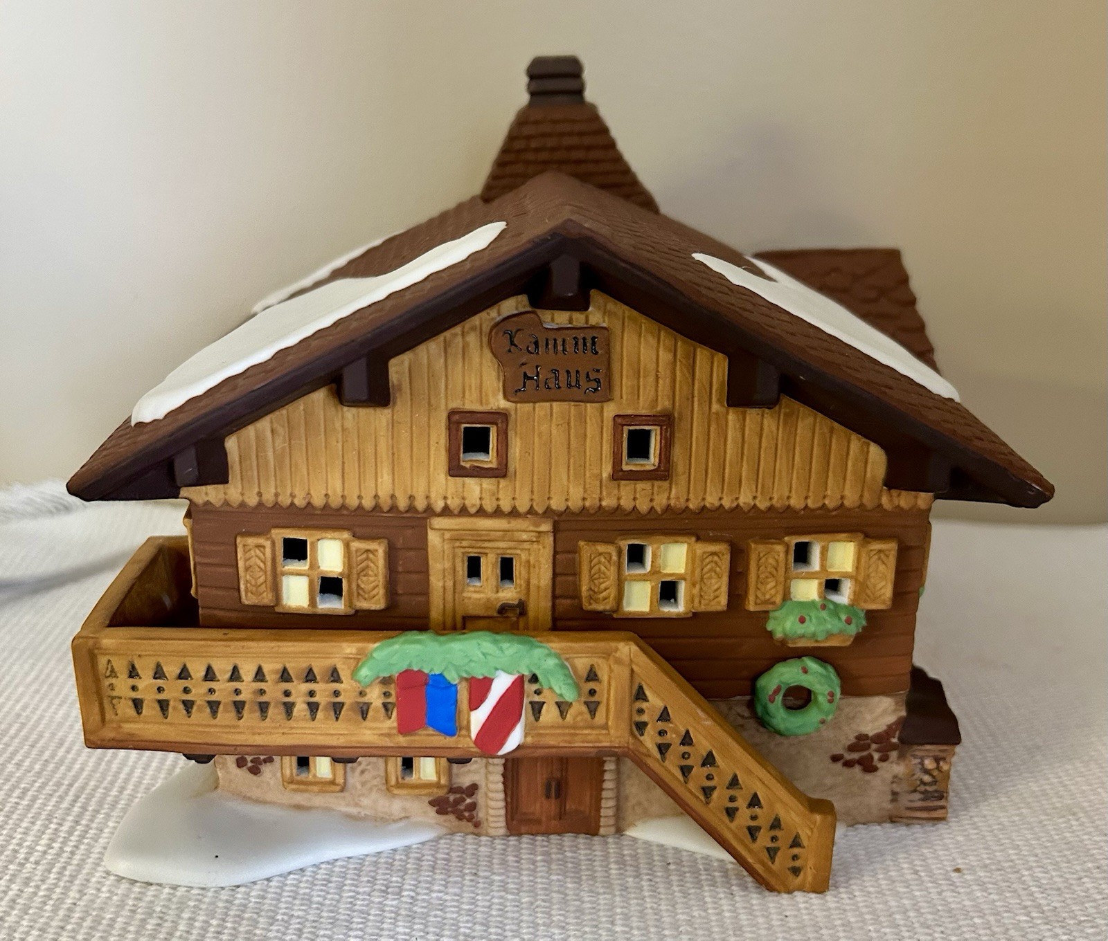 1995 DEPARTMENT 56 KAMM HAUS ALPINE VILLAGE SERIES HERITAGE COLLECTION CHRISTMAS